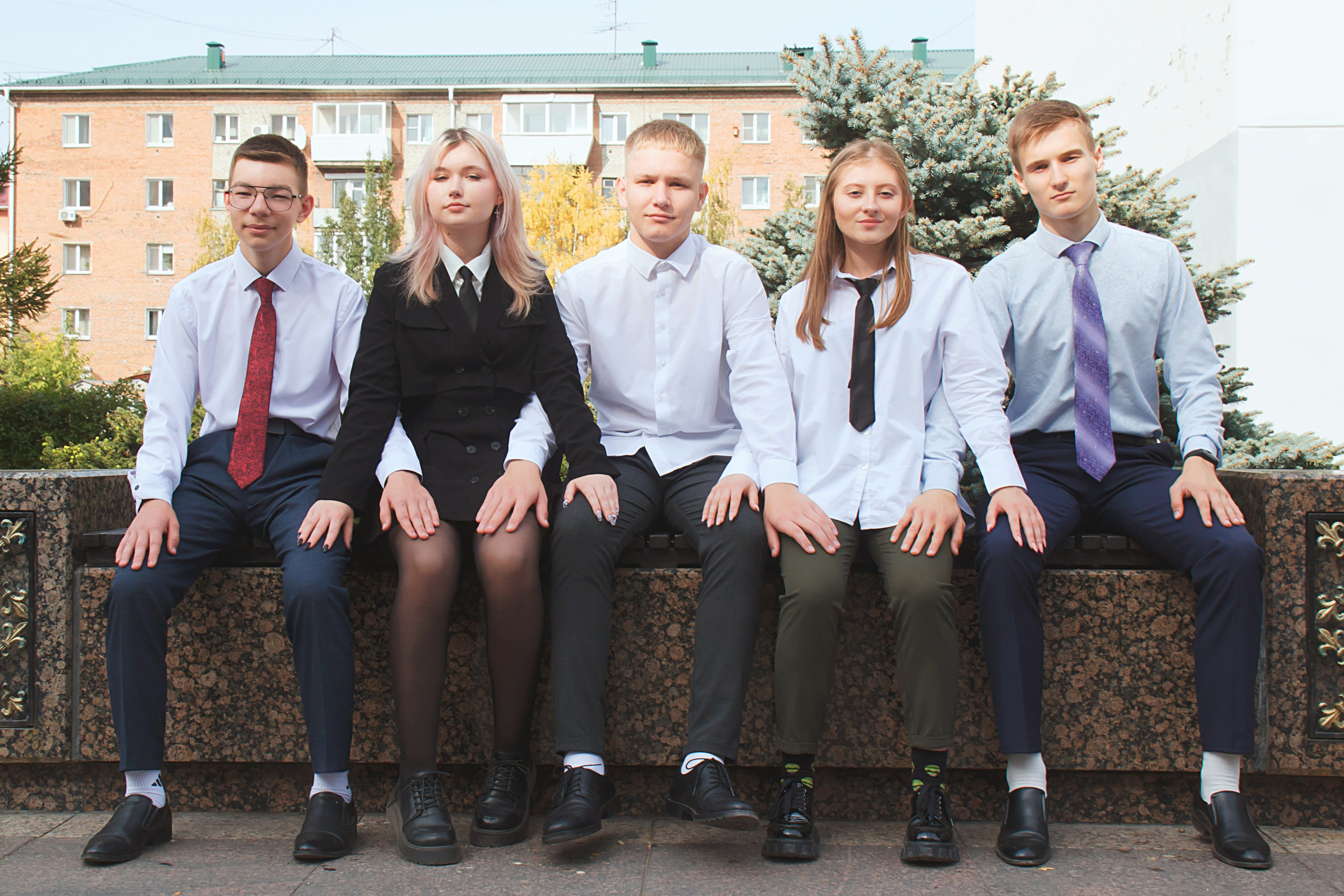 Выпускной альбом 2023. Фотограф и видеограф в Омск/Москва Сащенко Лера