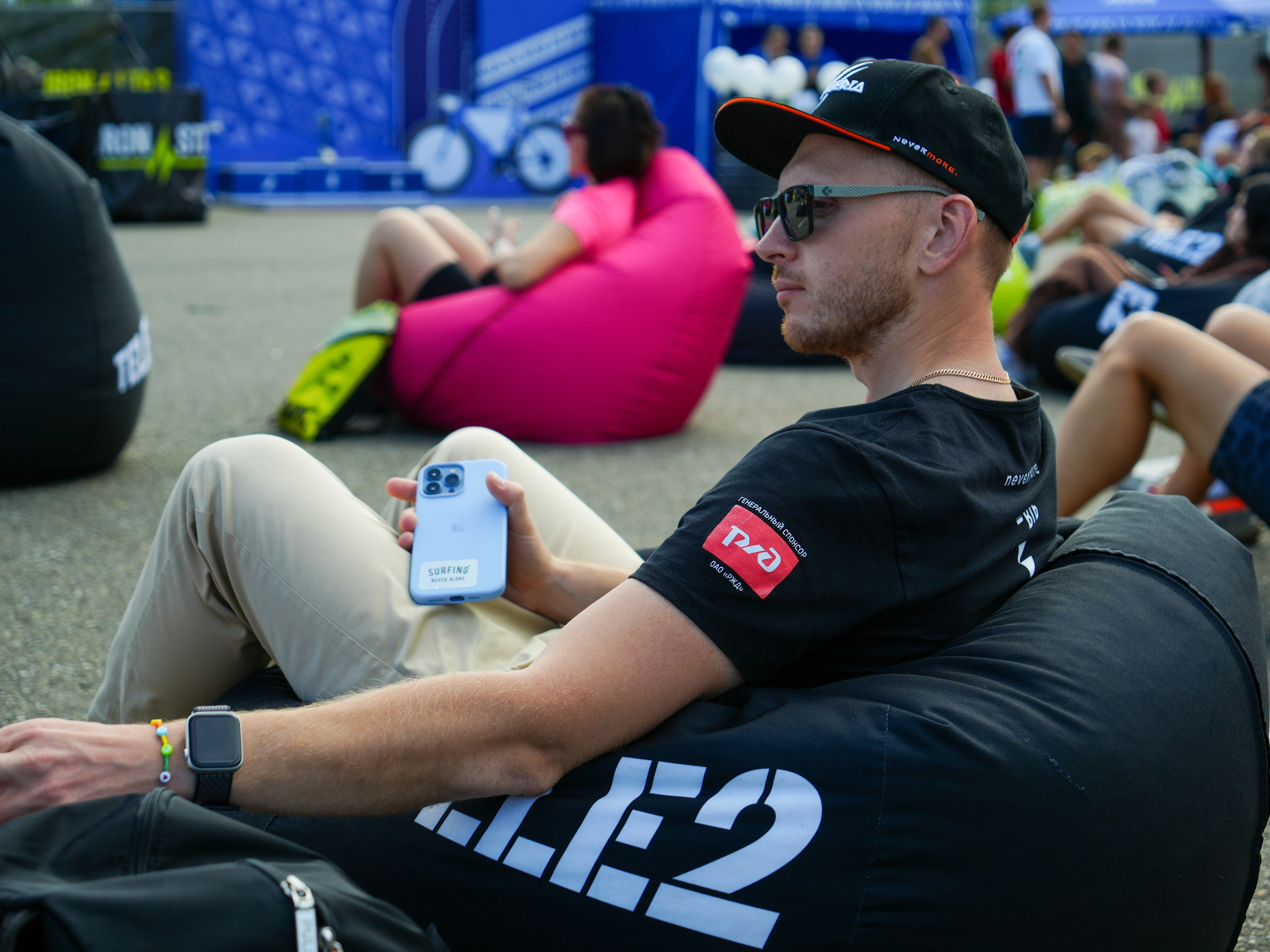 Фотоотчет партнерской интеграции для компании TELE2 на фестивале Ironstar. Репортажный фотограф в Красной Поляне и Сочи Павлюченко Екатерина