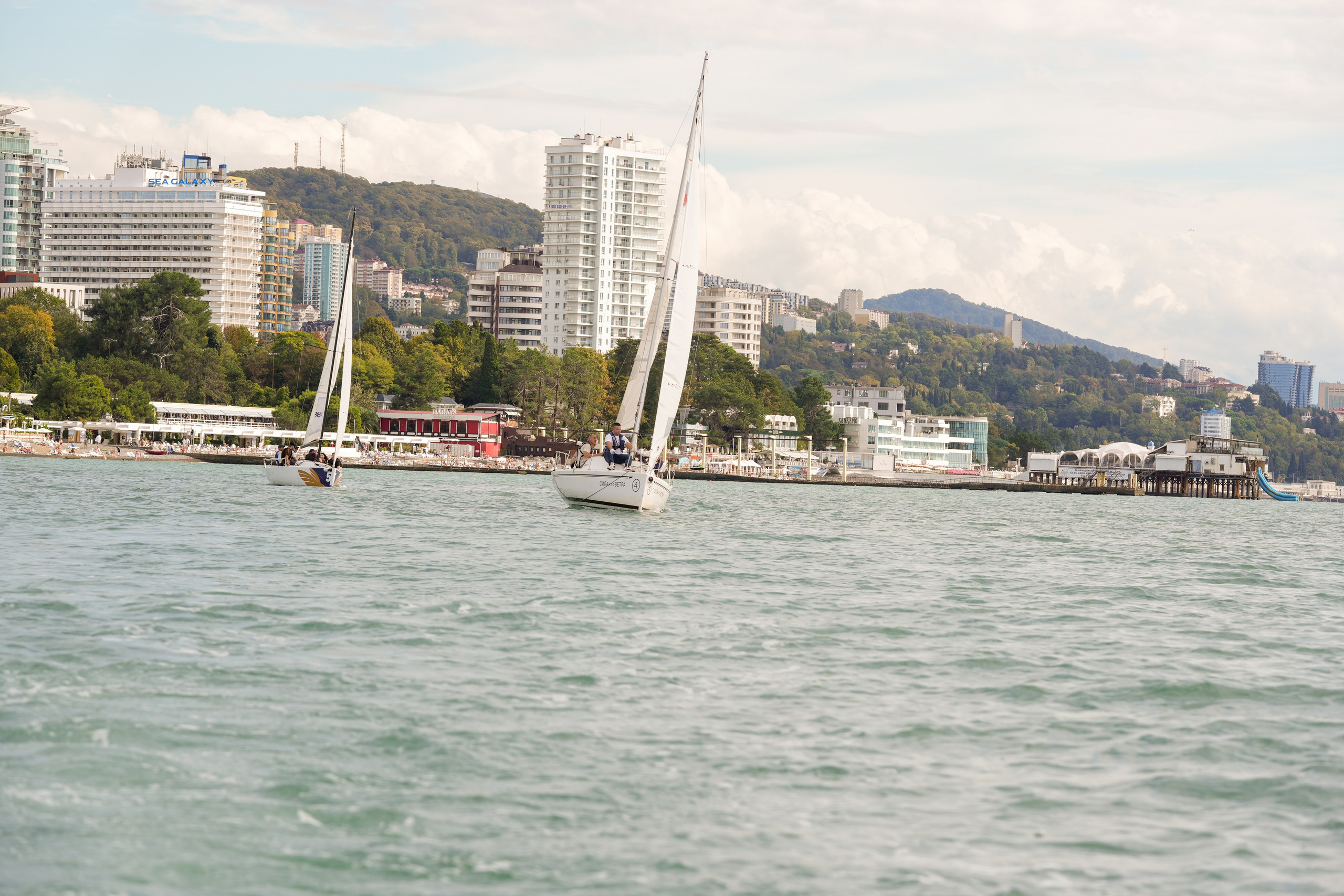 Яхтенная регата для компании Агрегатка. Репортажный фотограф в Красной Поляне и Сочи Павлюченко Екатерина