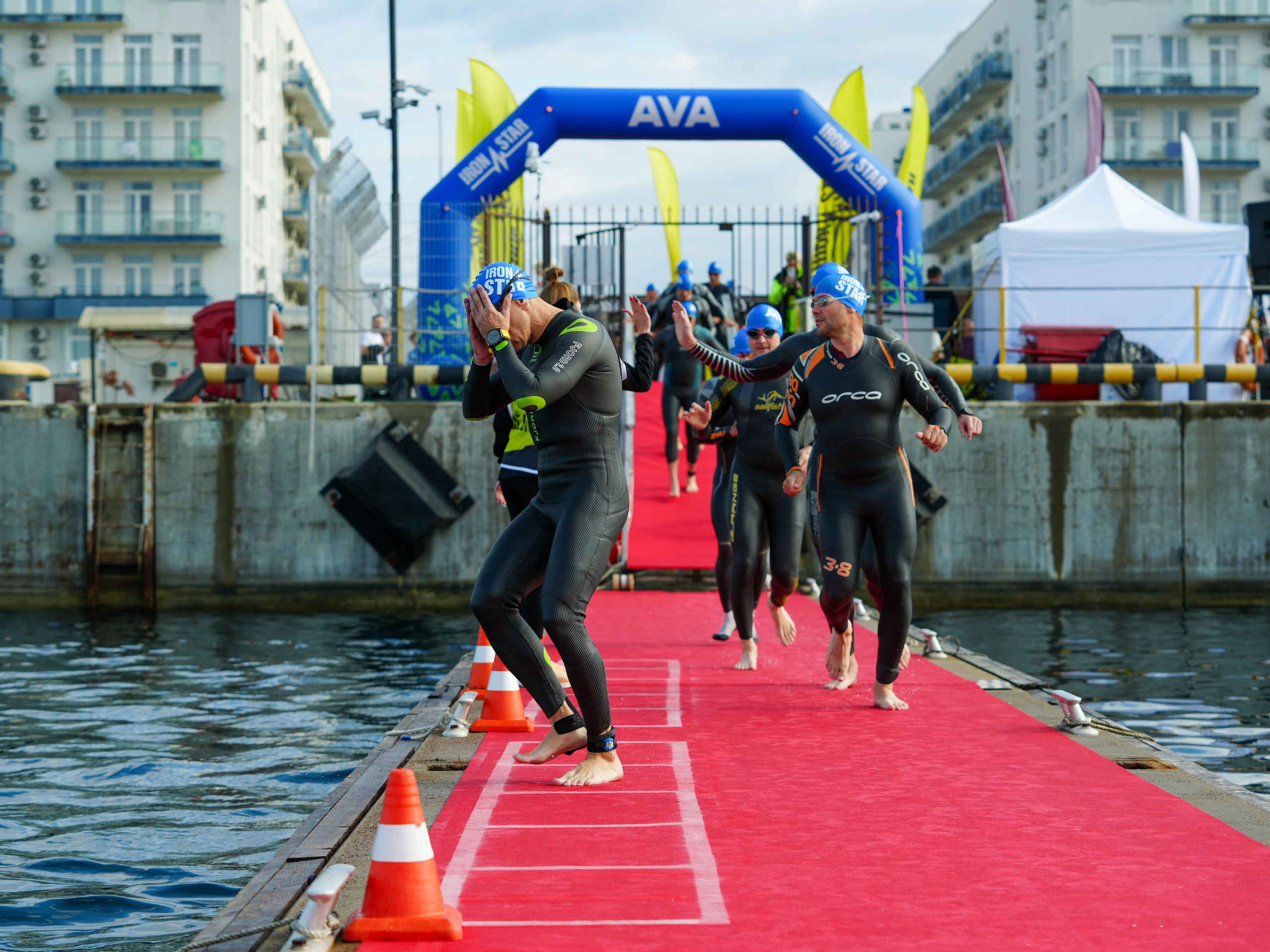 Фотоотчет партнерской интеграции для компании TELE2 на фестивале Ironstar. Репортажный фотограф в Красной Поляне и Сочи Павлюченко Екатерина