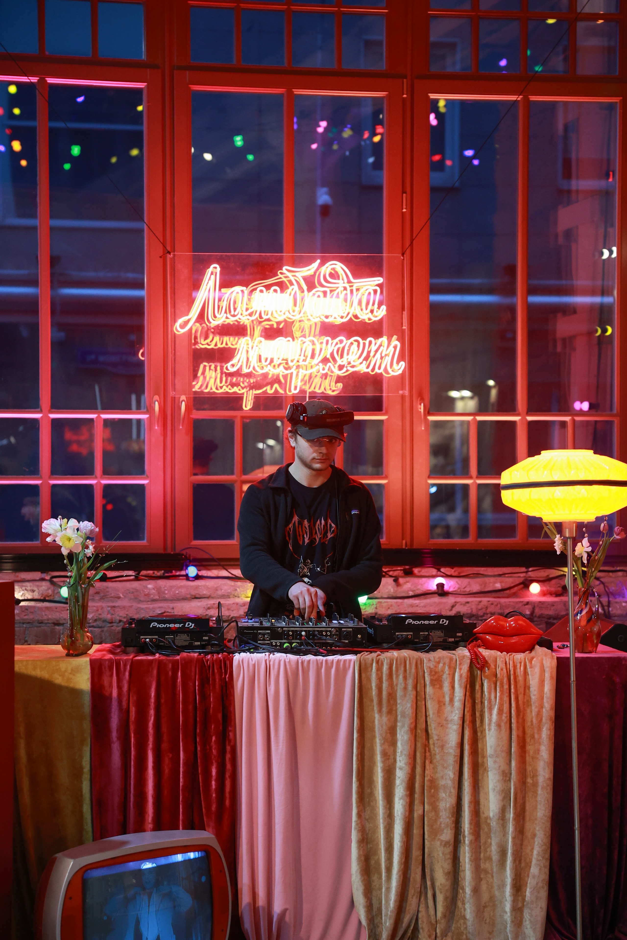 7–8 марта 2026 в Типографии Сытина / фото Саша Жукова. Фотоотчеты «Ламбада-маркета»