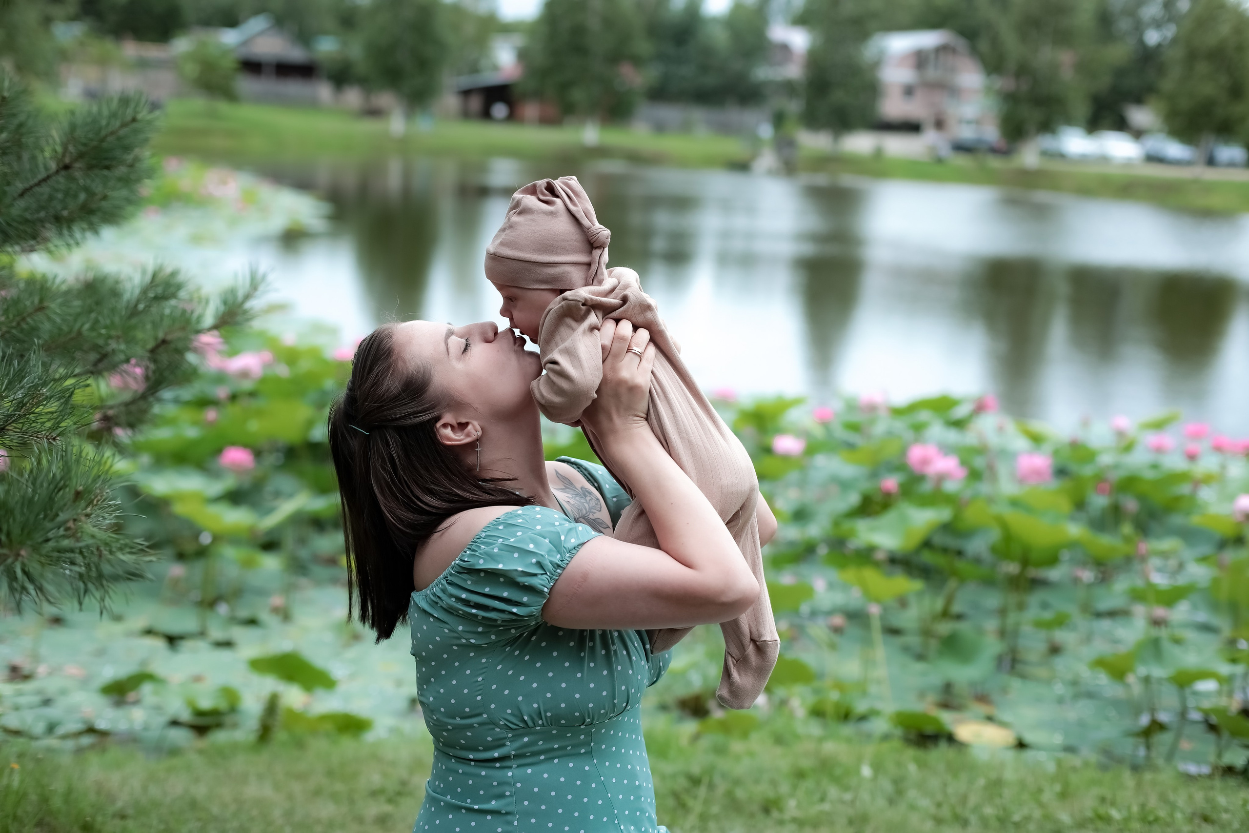 В лотосах. Фотограф г. Хабаровск. Семейные и индивидуальные съёмки
