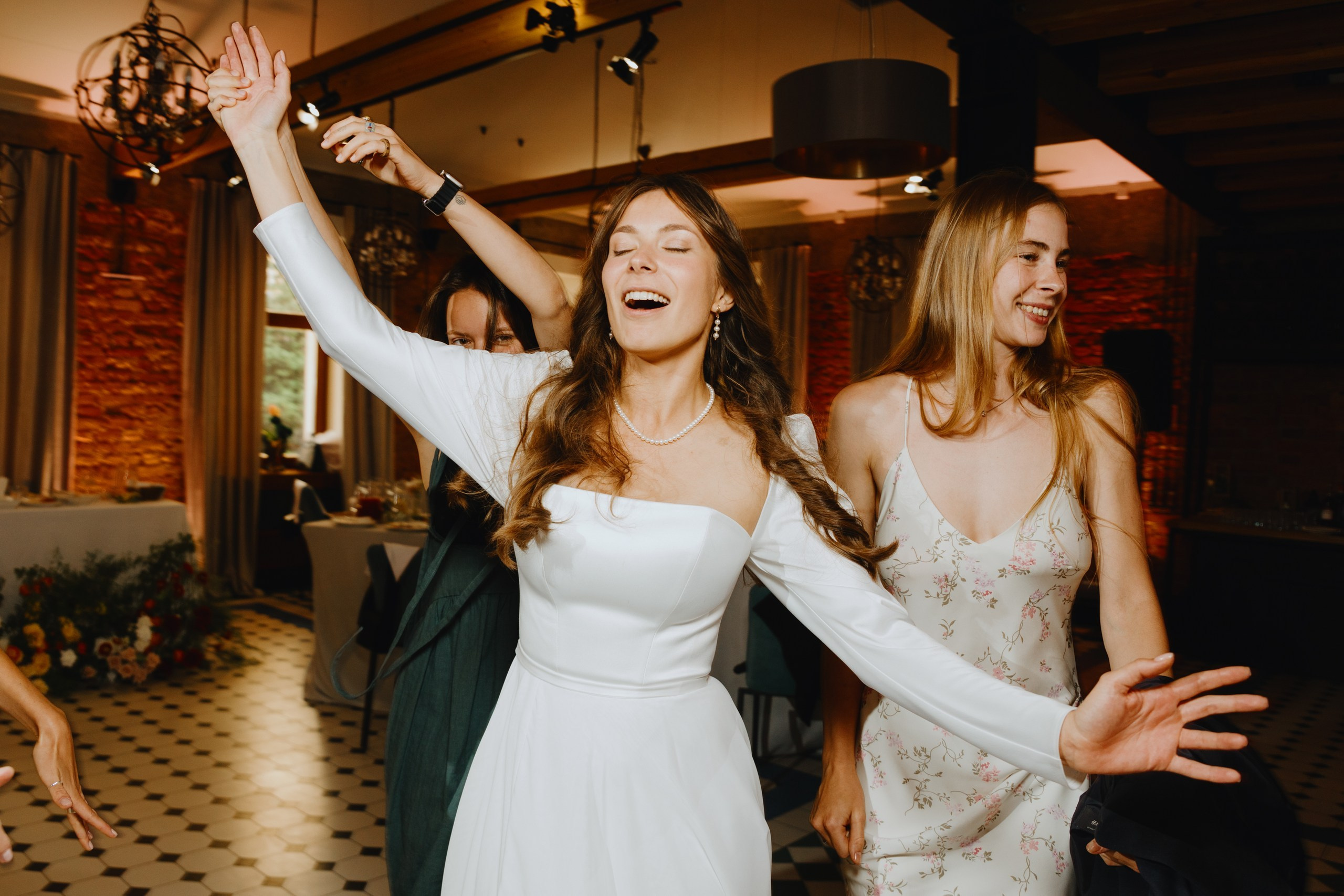 Свадьба Кирилла и Александры | Лофт Верона. Фотограф Илья Чернов