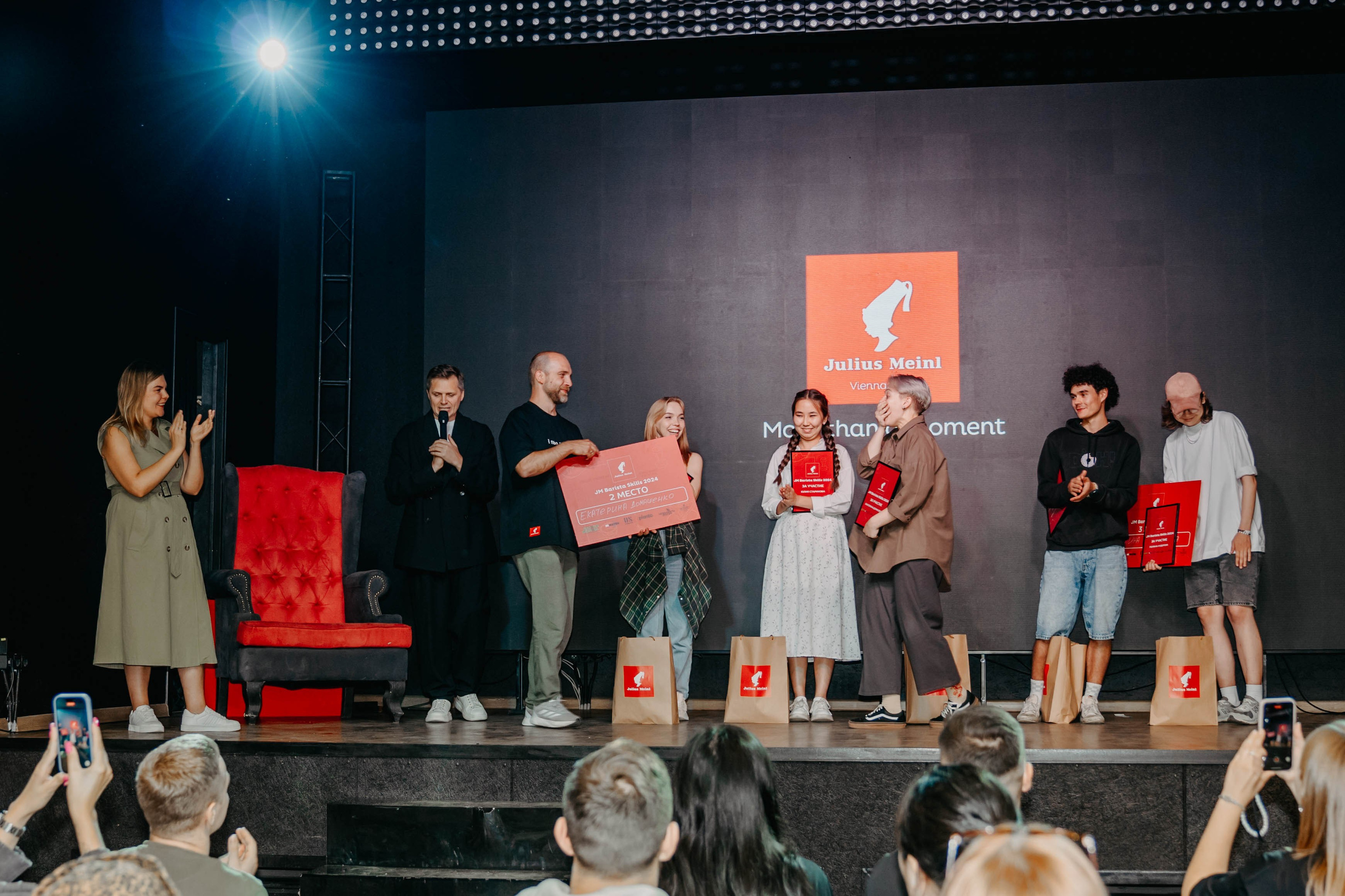 JM Barista Skills 24'. Фотограф, видеограф и пилот дрона на Байкале