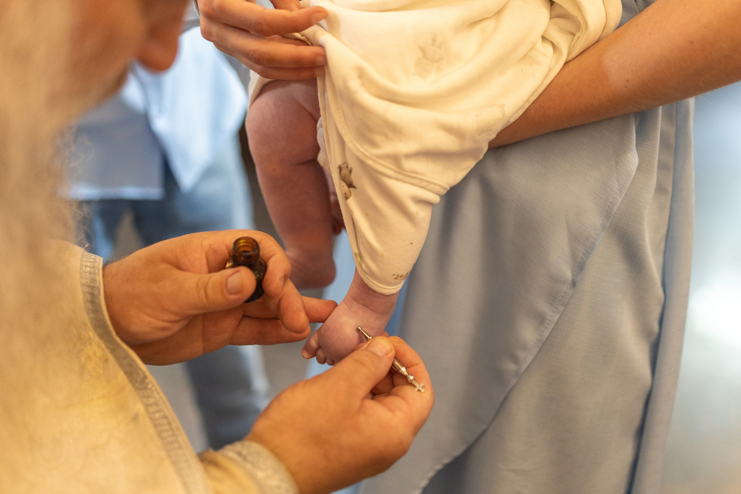 Крещение, Храм во имя Всемилостивого Спаса (на Звёздочке). Фотограф новорожденных. Детский и семейный фотограф Марьяна Юдина
