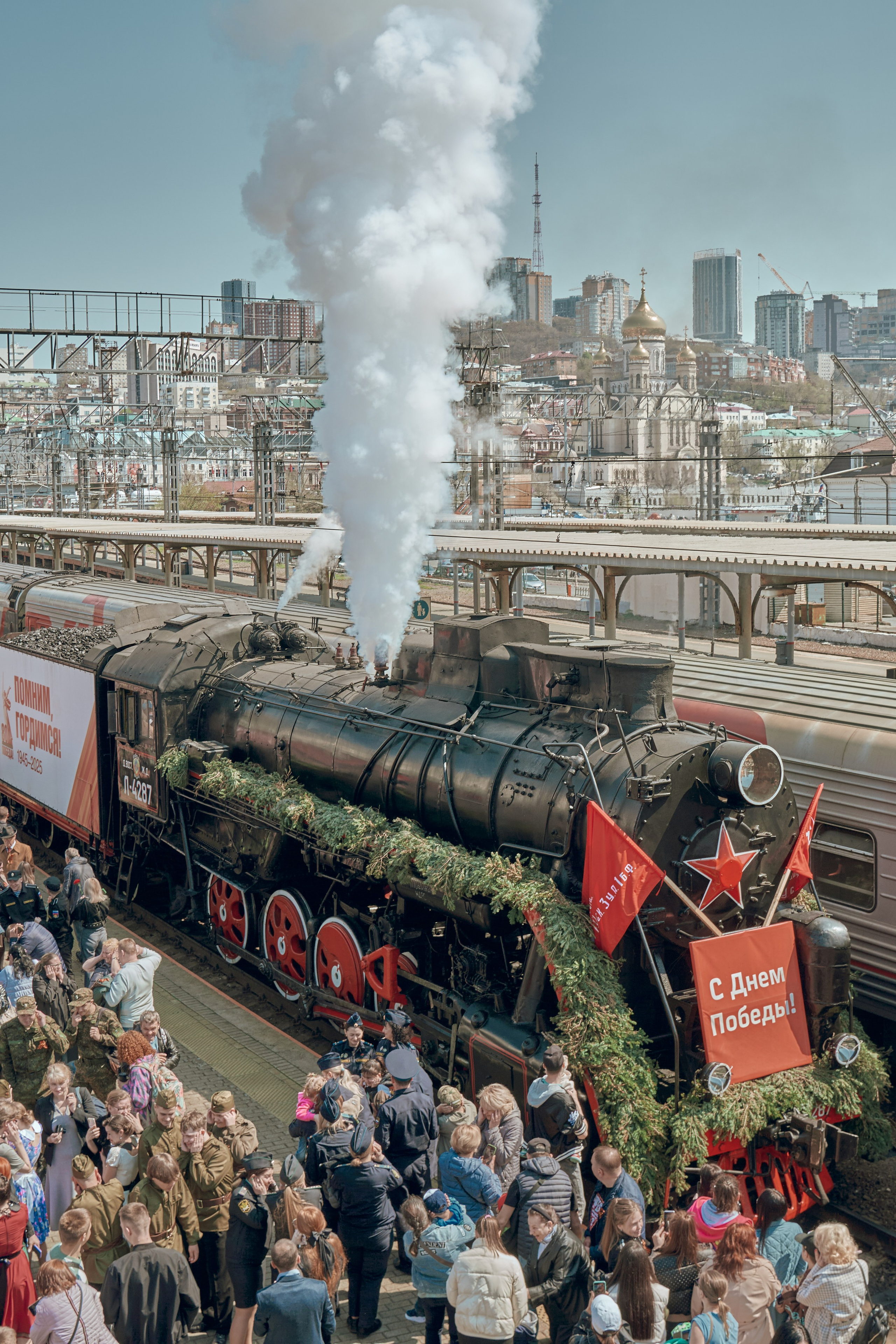Поезд Победы!. Фотограф во Владивостоке