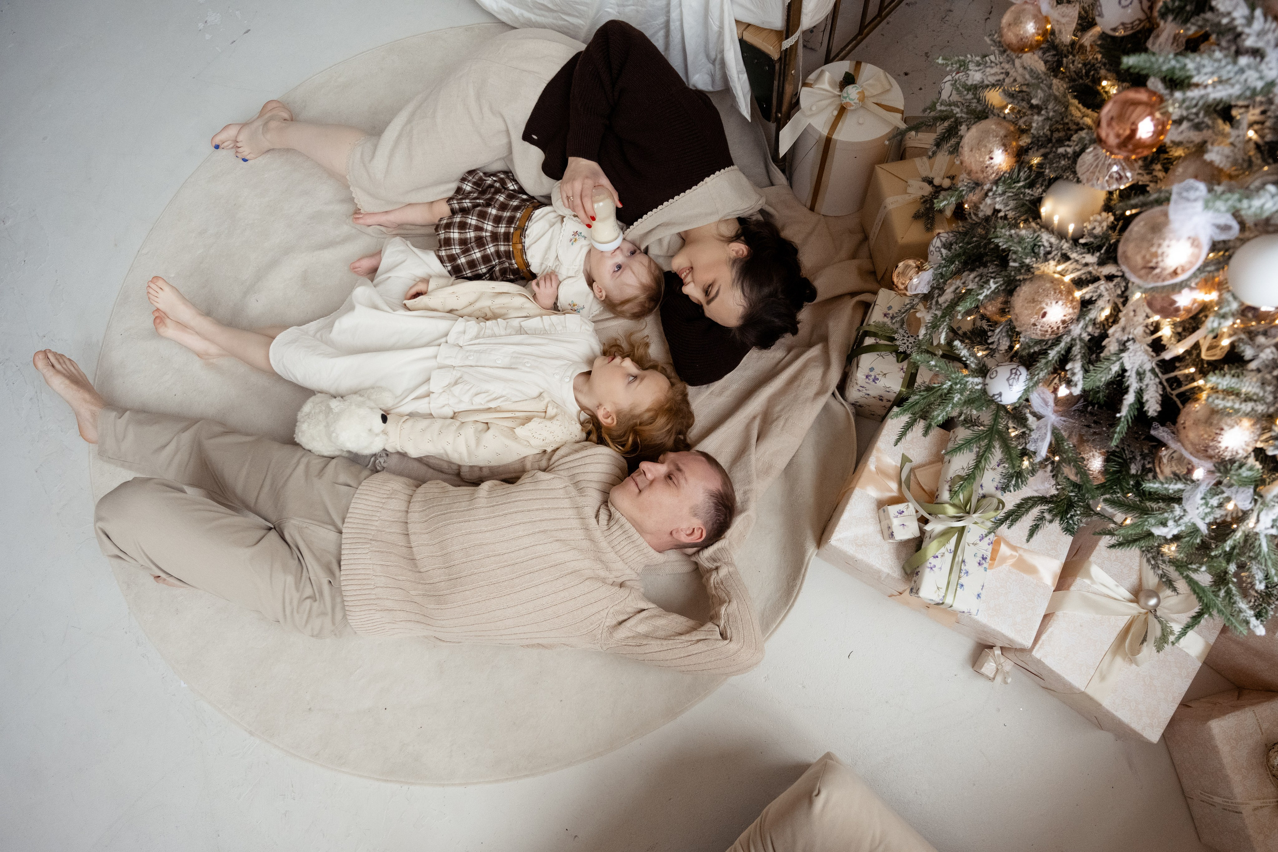 Мастерская. Юлия, Адель, Алисия и Дмитрий. Свадебный и семейный фотограф в СПб Валерия Фомичева