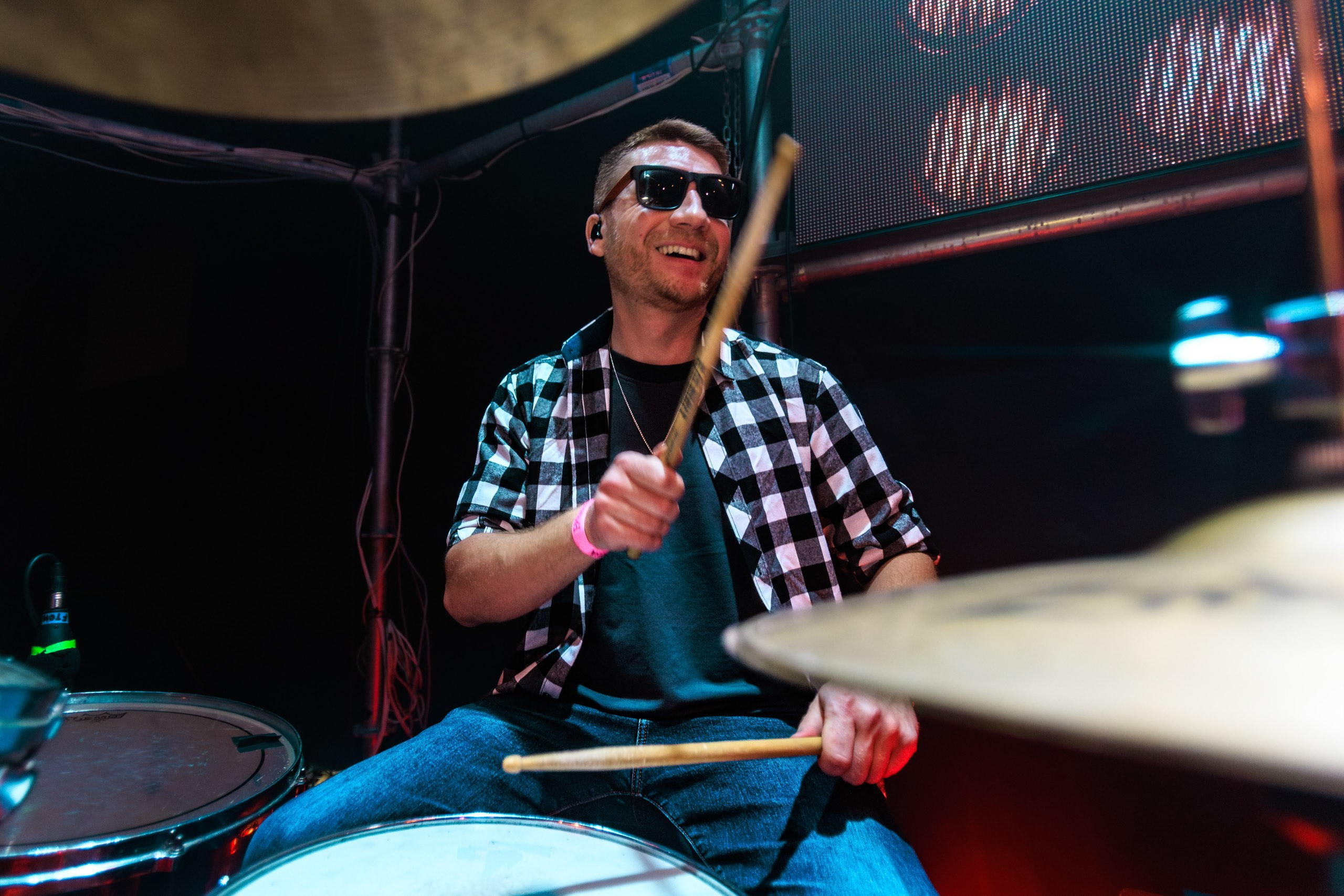 30.04.25 Юность х Пропаганда. Репортажный фотограф Екатеринбург | Яркий, качественный репортаж | Концерты, клубы, репортаж, праздники, корпоративы