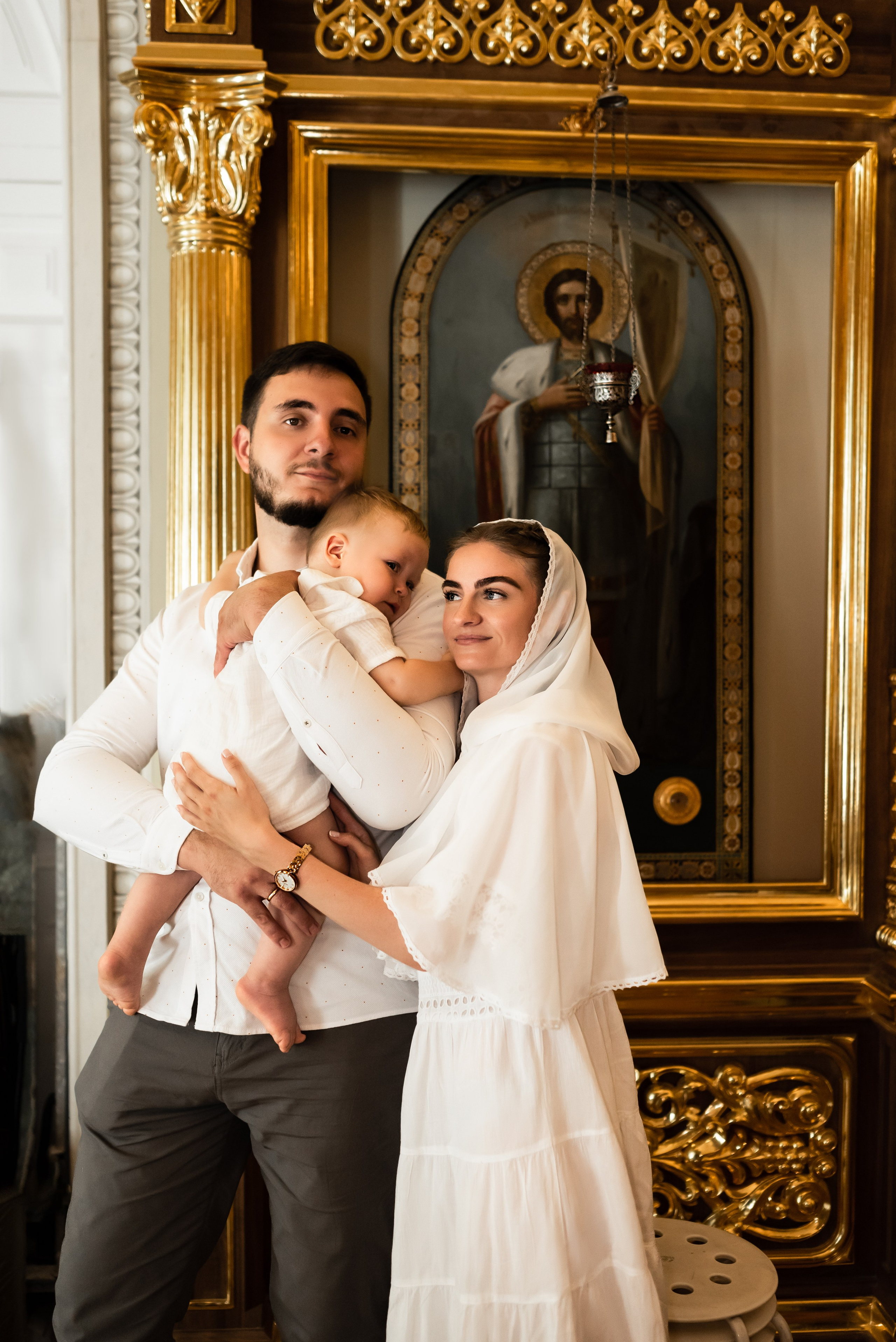 Крещение в Храме Александра Невского. Фотограф Ксения Огородова портфолио