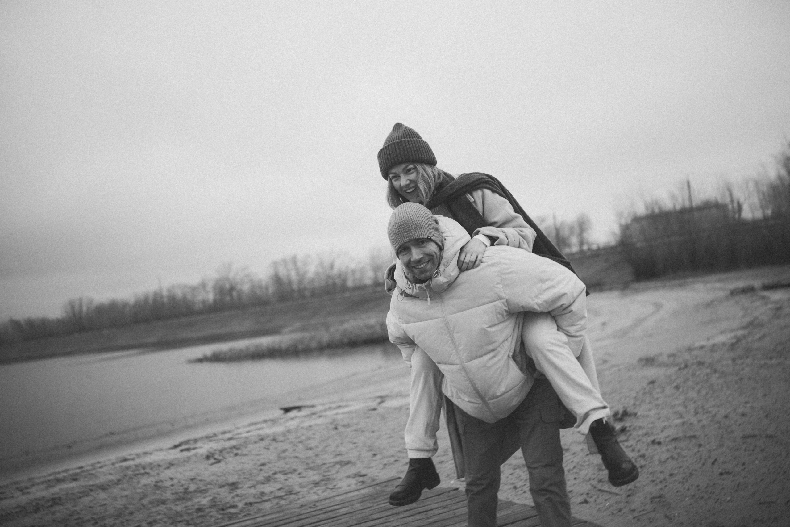 Осенний пляж. Свадебный фотограф Казань