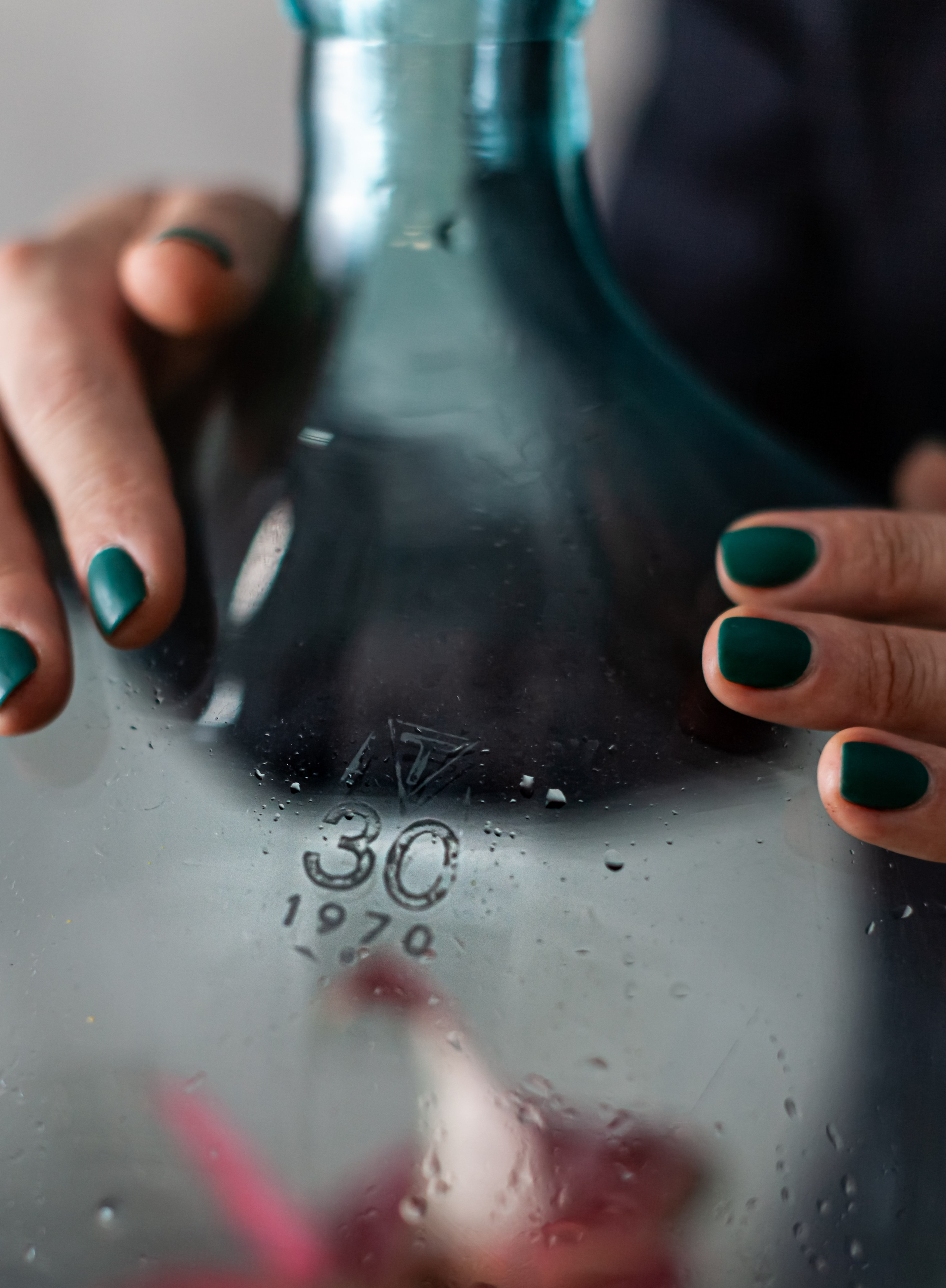 Phitidesigner Andrew Filonenko. Maria Poleshchuk, commercial photographer in Sydney