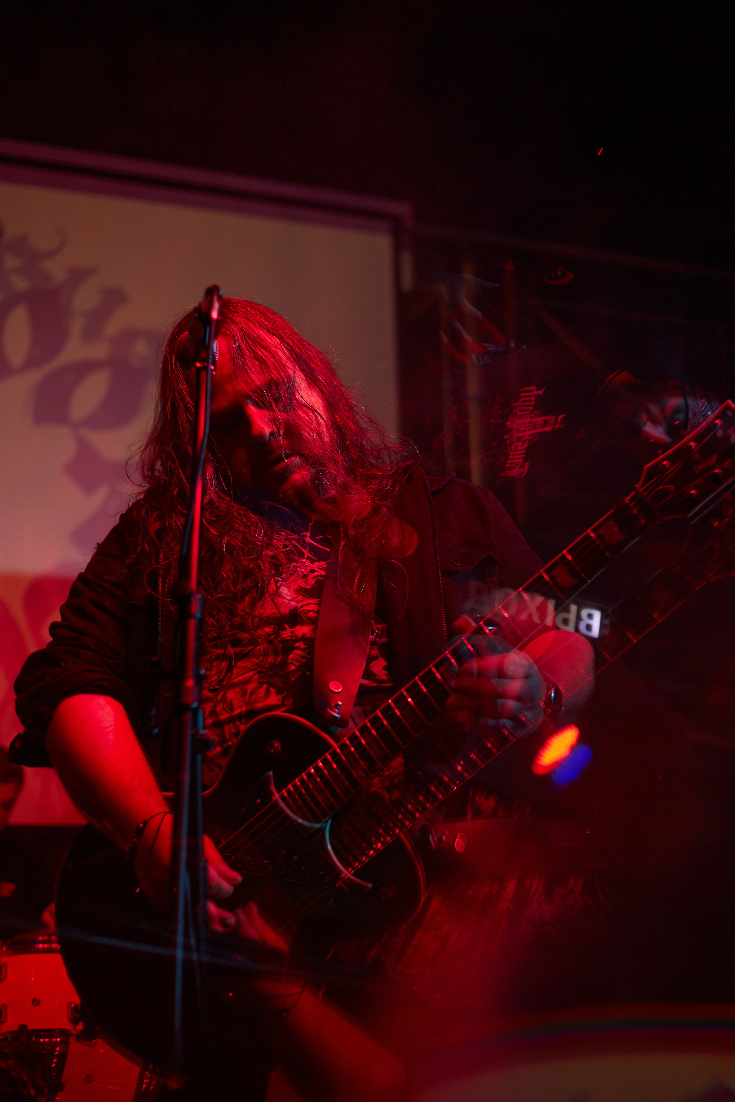 2023-11-03. Abysslooker