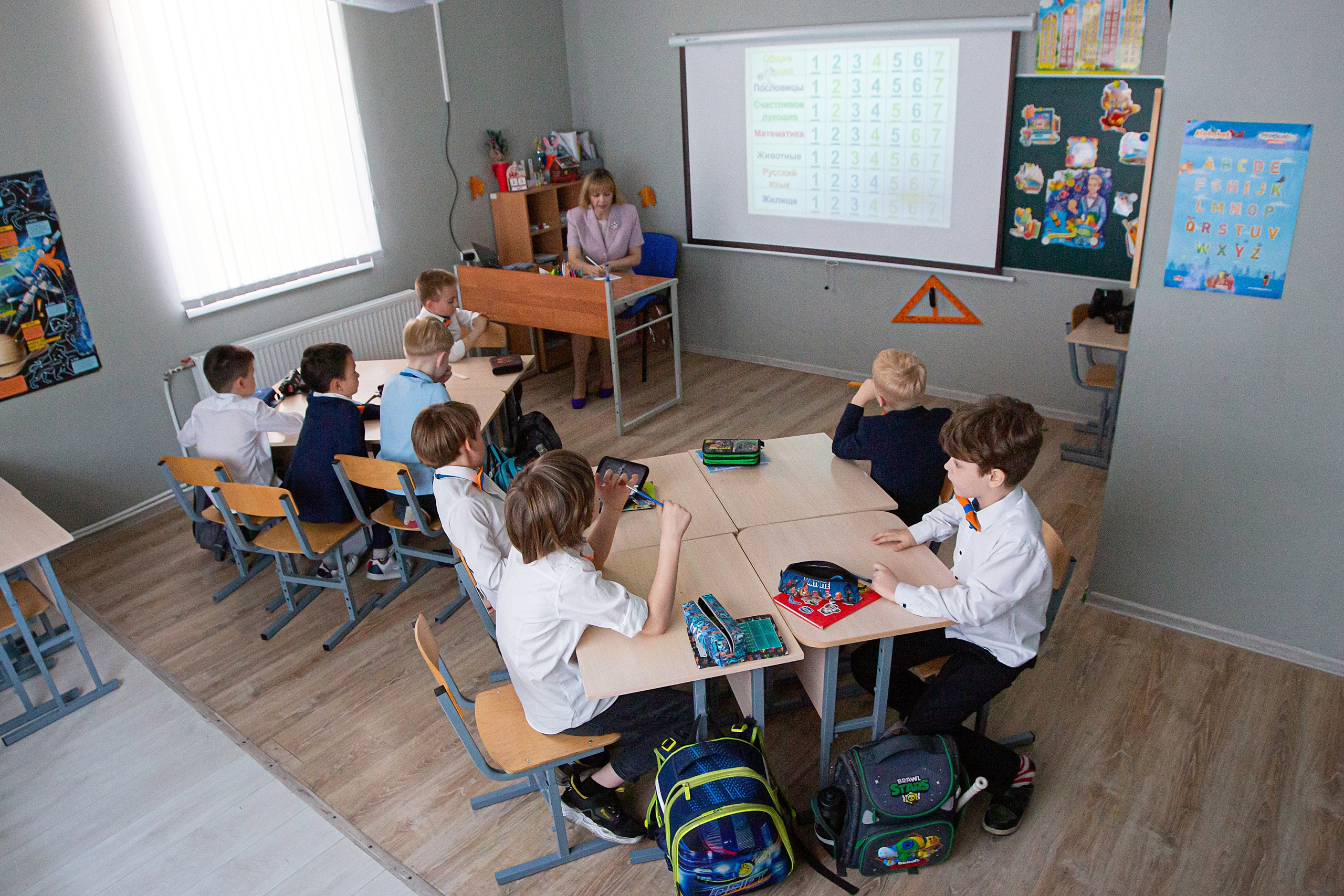 Фотосъёмка для выпускных альбомов из начальной школы. Свадебный, семейный, детский фотограф в Санкт-Петербурге