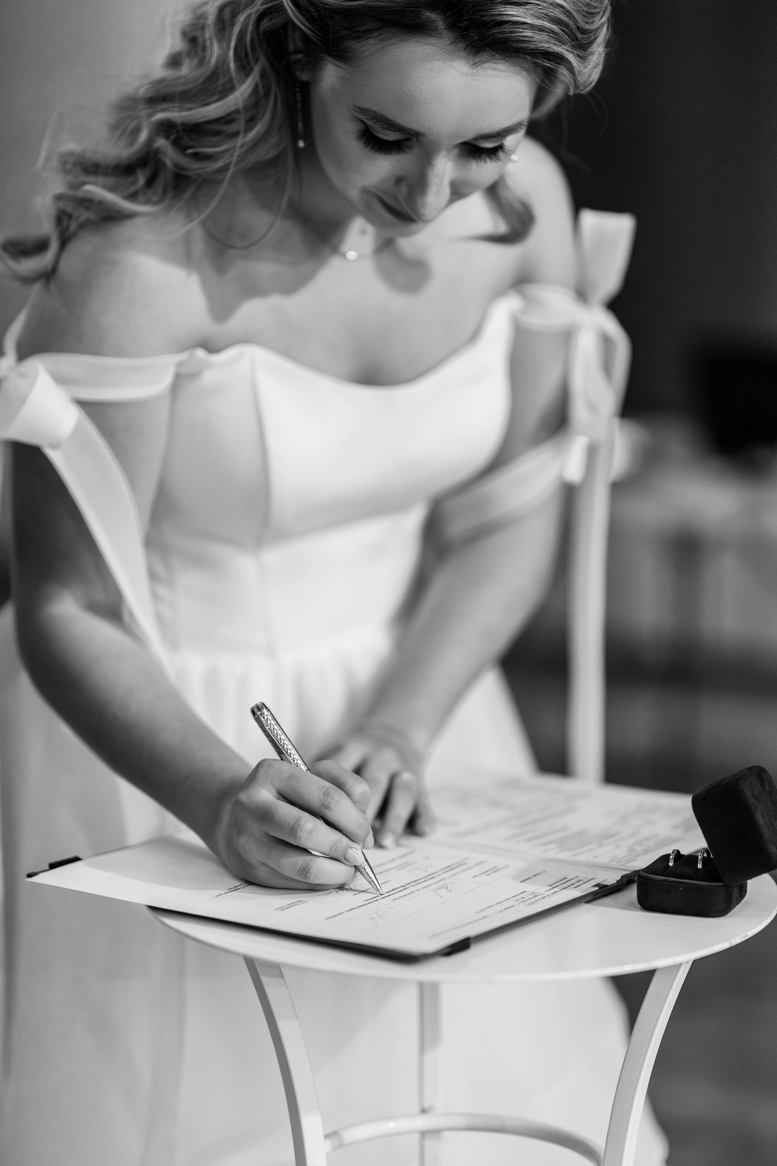 ЗАГС (КЦ Московский). Регина Мингалимова, семейный и свадебный фотограф в Казани