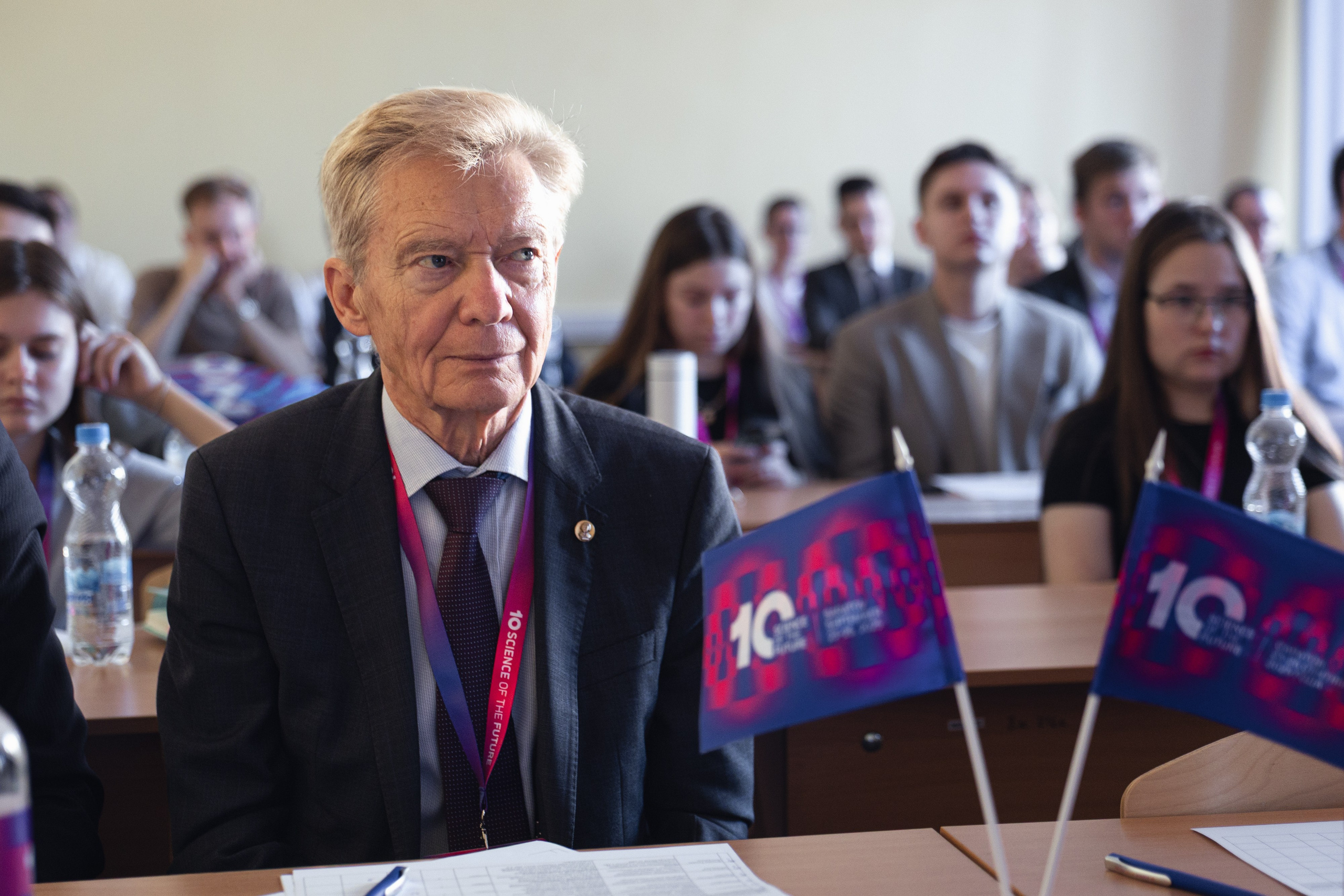 НАУКА БУДУЩЕГО — НАУКА МОЛОДЫХ | САРАТОВ. Репортажный фотограф Сурков Артем Москва