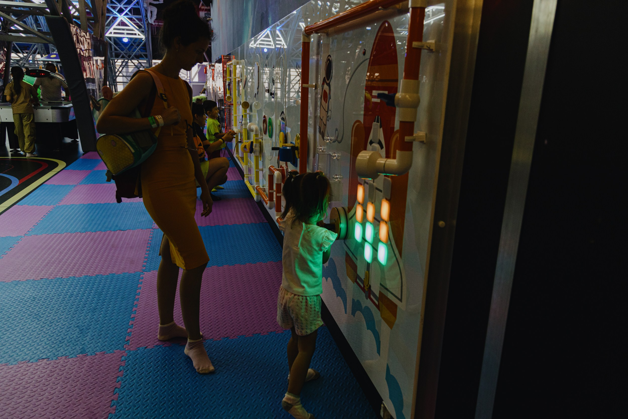 Reportage. Commerce & art photographer