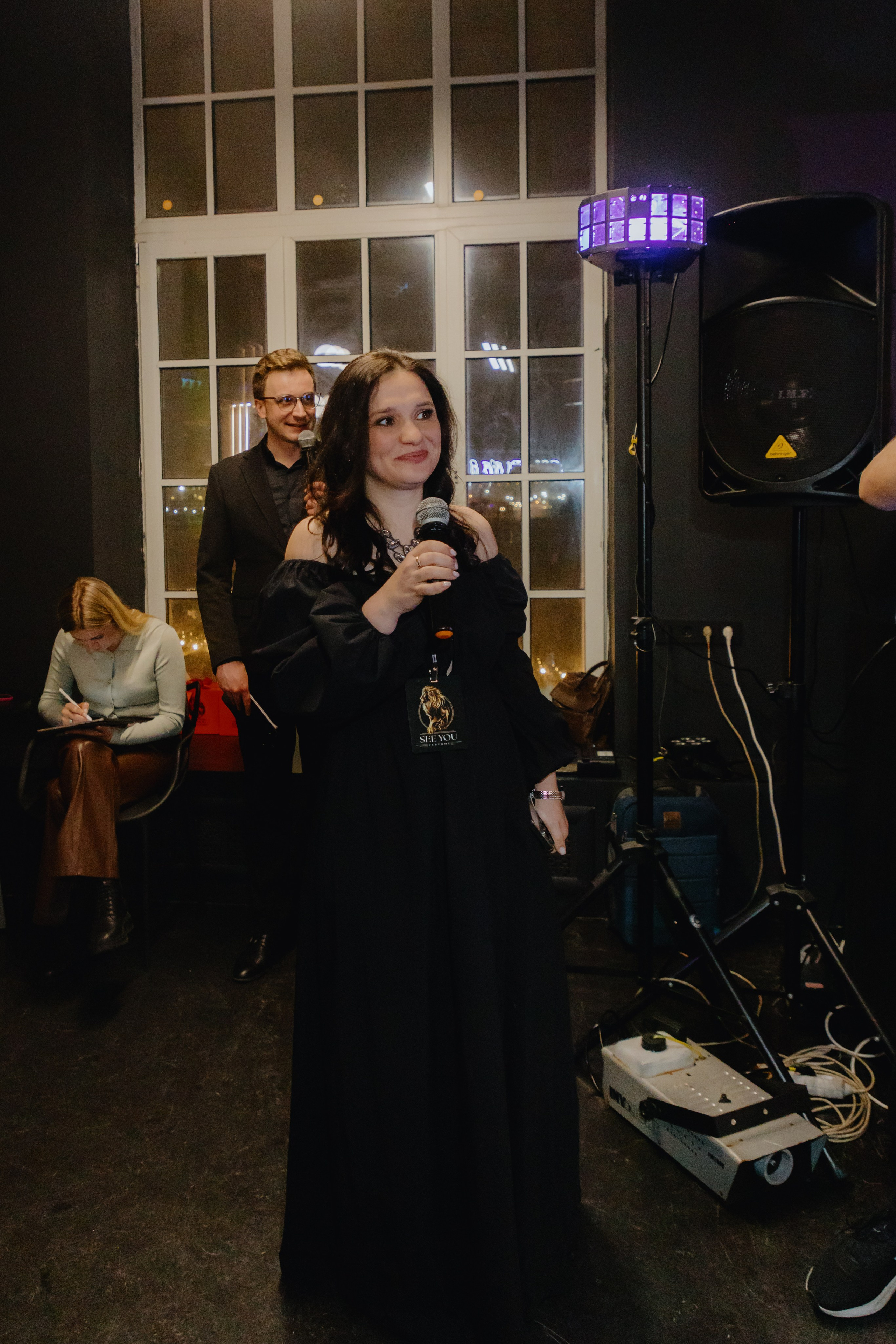 See `You Perfume. Фотограф в Москве и Санкт-Петербурге Дарина