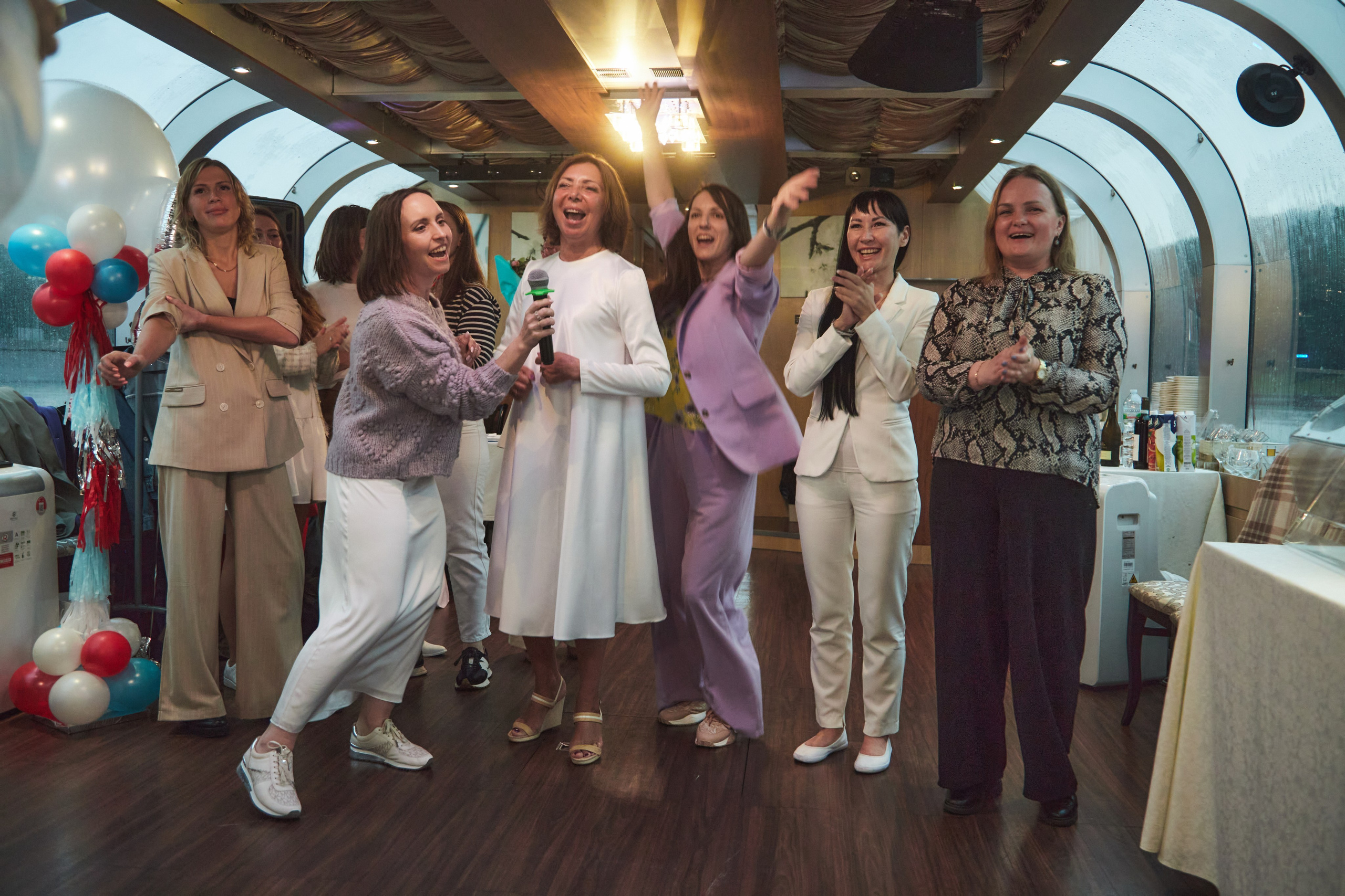 Репортажная съёмка на теплоходе. Екатерина Осипова — профессиональный фотограф в Москве