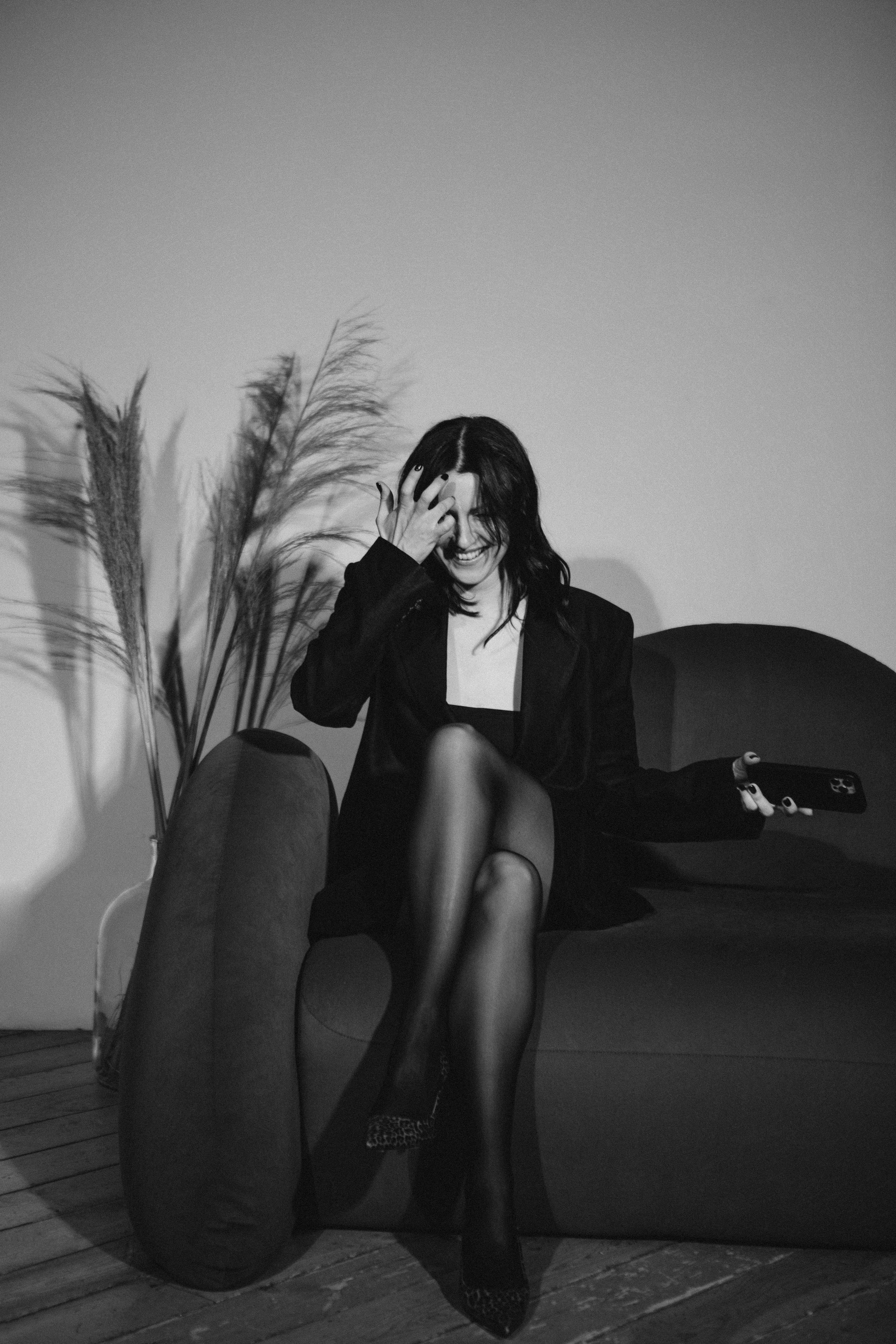 Анна ч/б. Главная