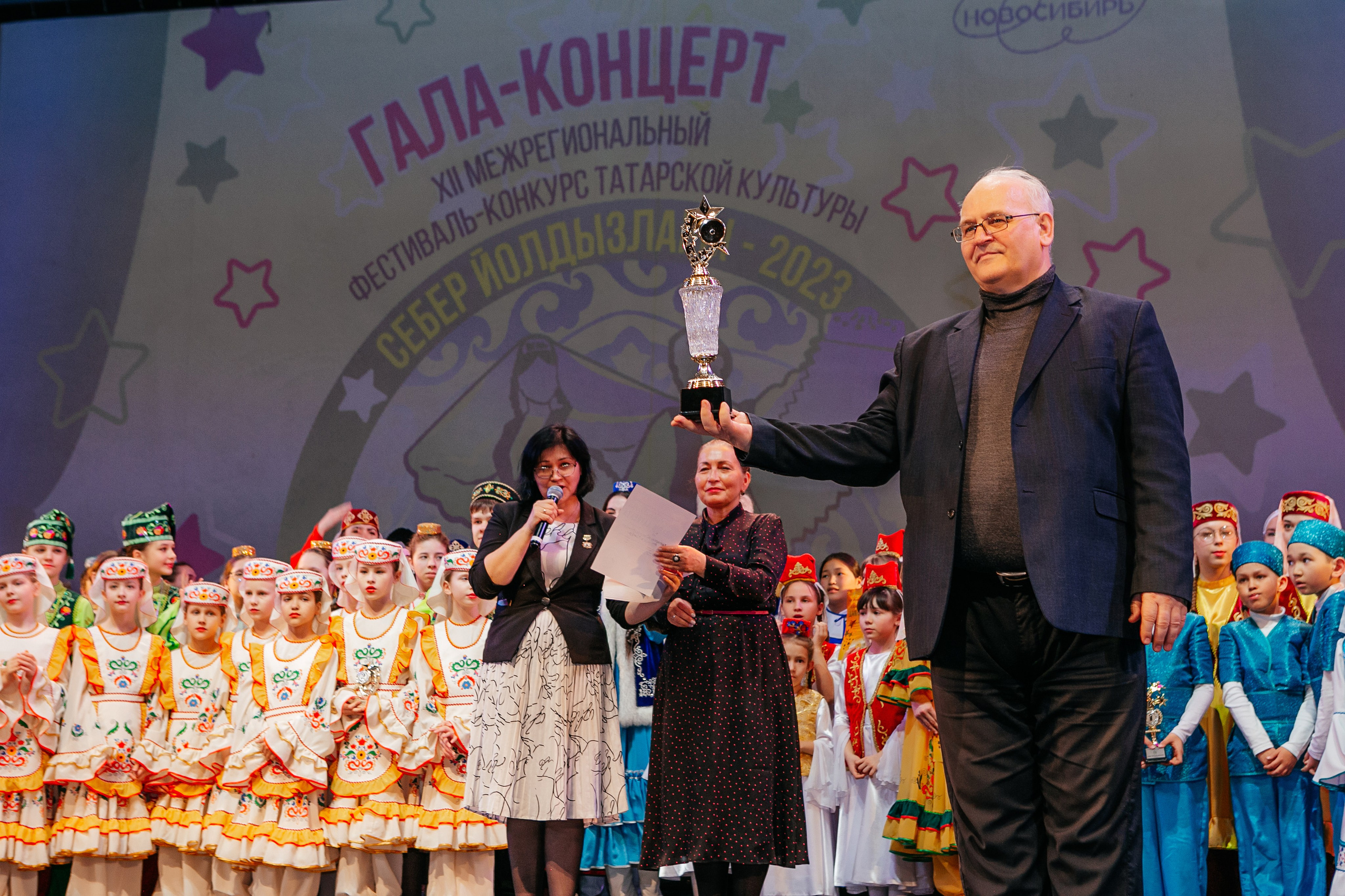 Межрегиональный фестиваль «Сибирские звезды». Контент фотограф, съемка для маркетплейсов, фуд съемка и репортажи в Новосибирске Ралия Галеева