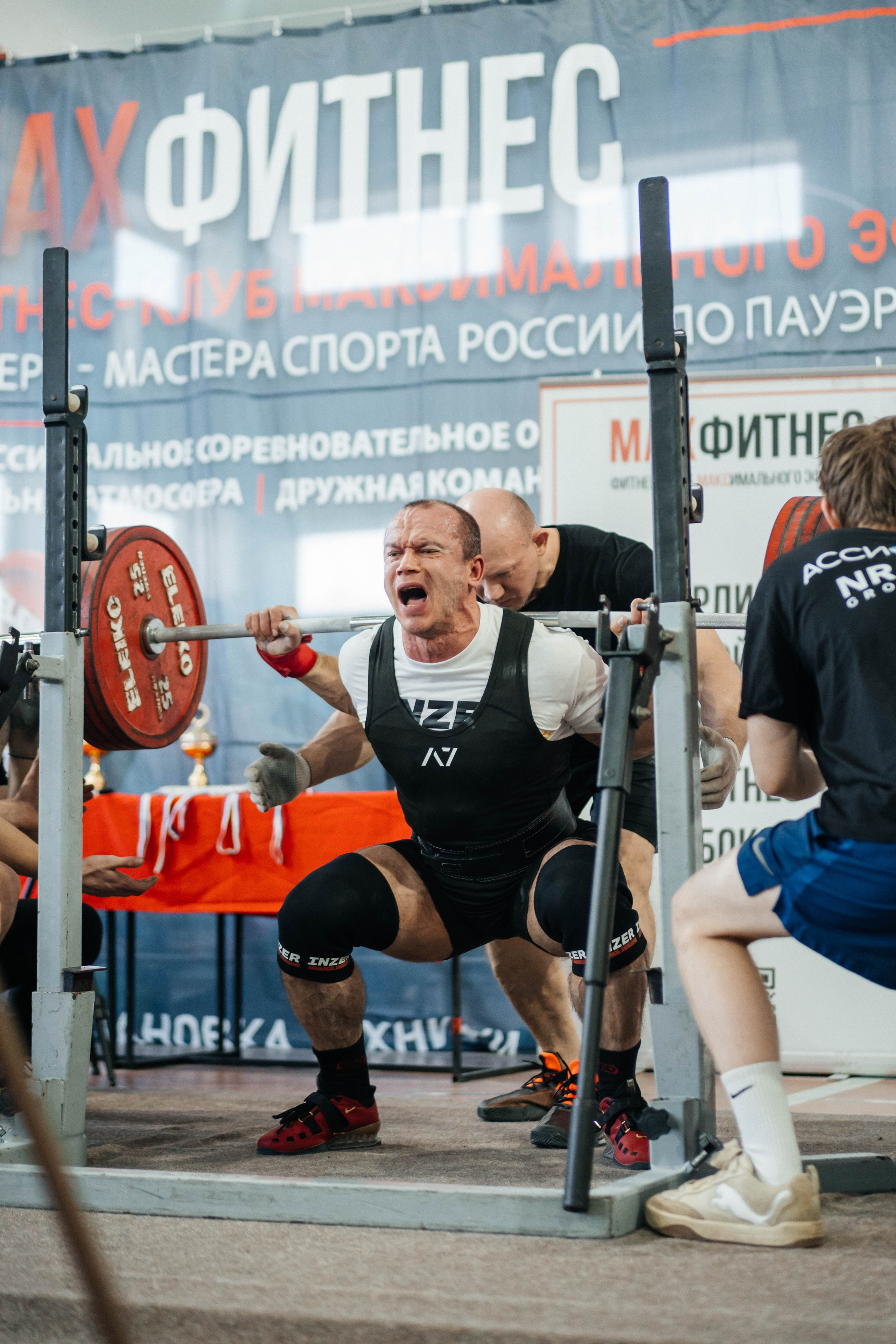 Попытка. Фотограф Олеся Мочалова. Москва. Нижний Новгород