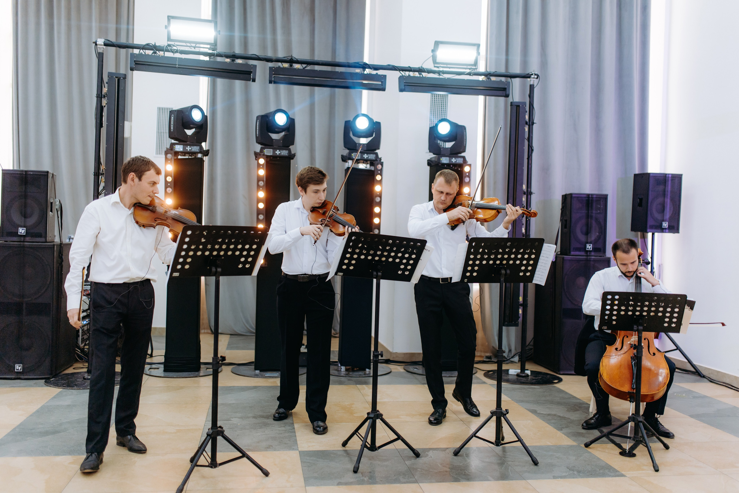 Александр и София. Фотограф в Саратове Александр Кухаренко. И не только в Саратове :)