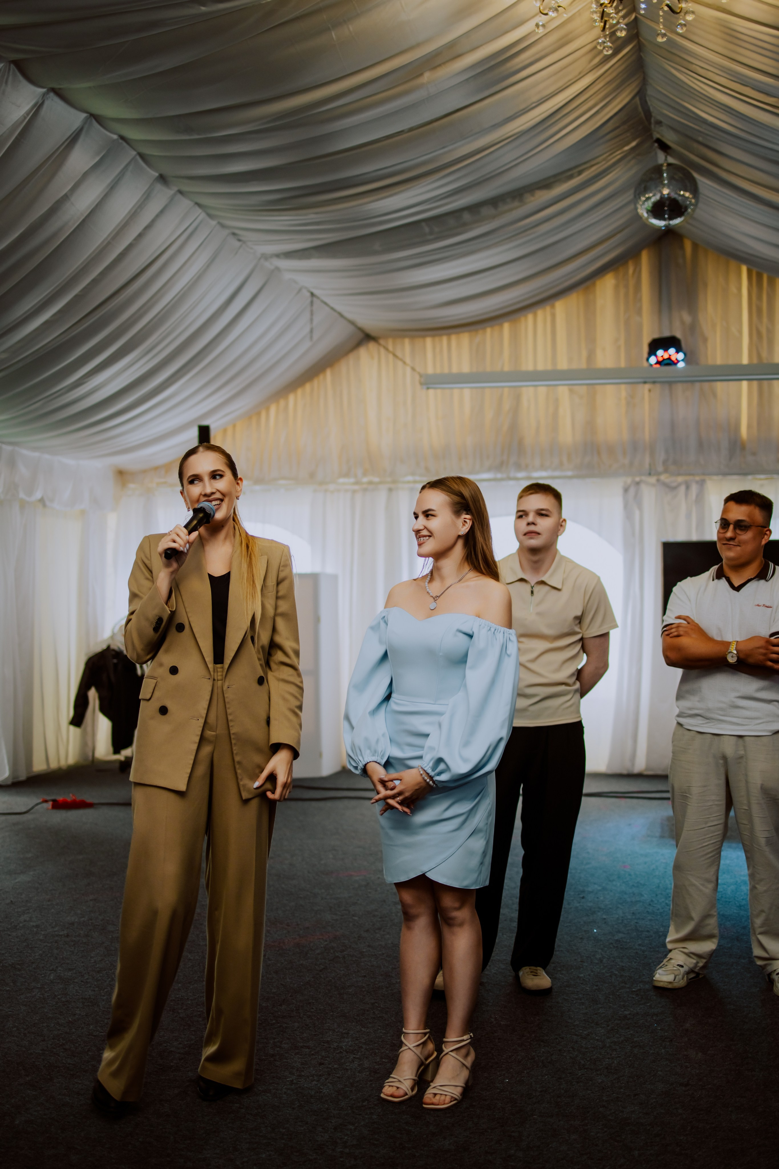 Дмитрий и Ульяна. Фотограф, который снимает любовь в Санкт-Петербурге и Череповце