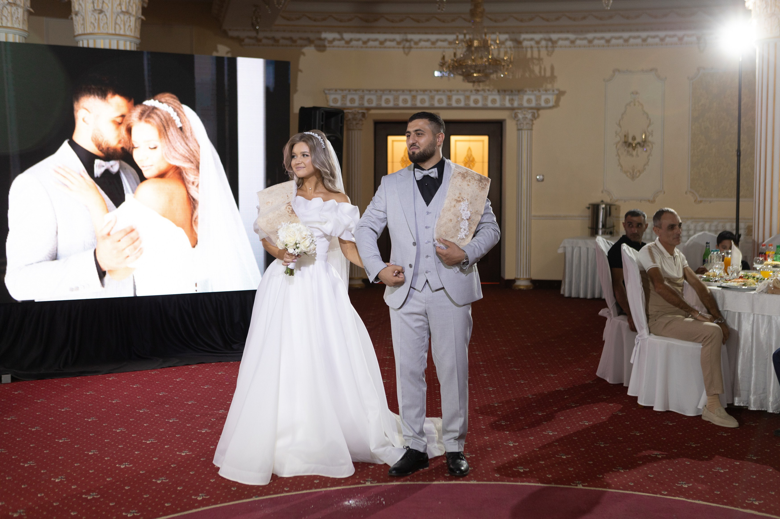 Свадебный фотограф Уфа — Руслан ГабдлисламовЖивые эмоции, красивые кадры, воспоминания на всю жизнь.Работаю по всей Республике Башкортоста. Свадебный фотограф Уфа Руслан Габдлисламов