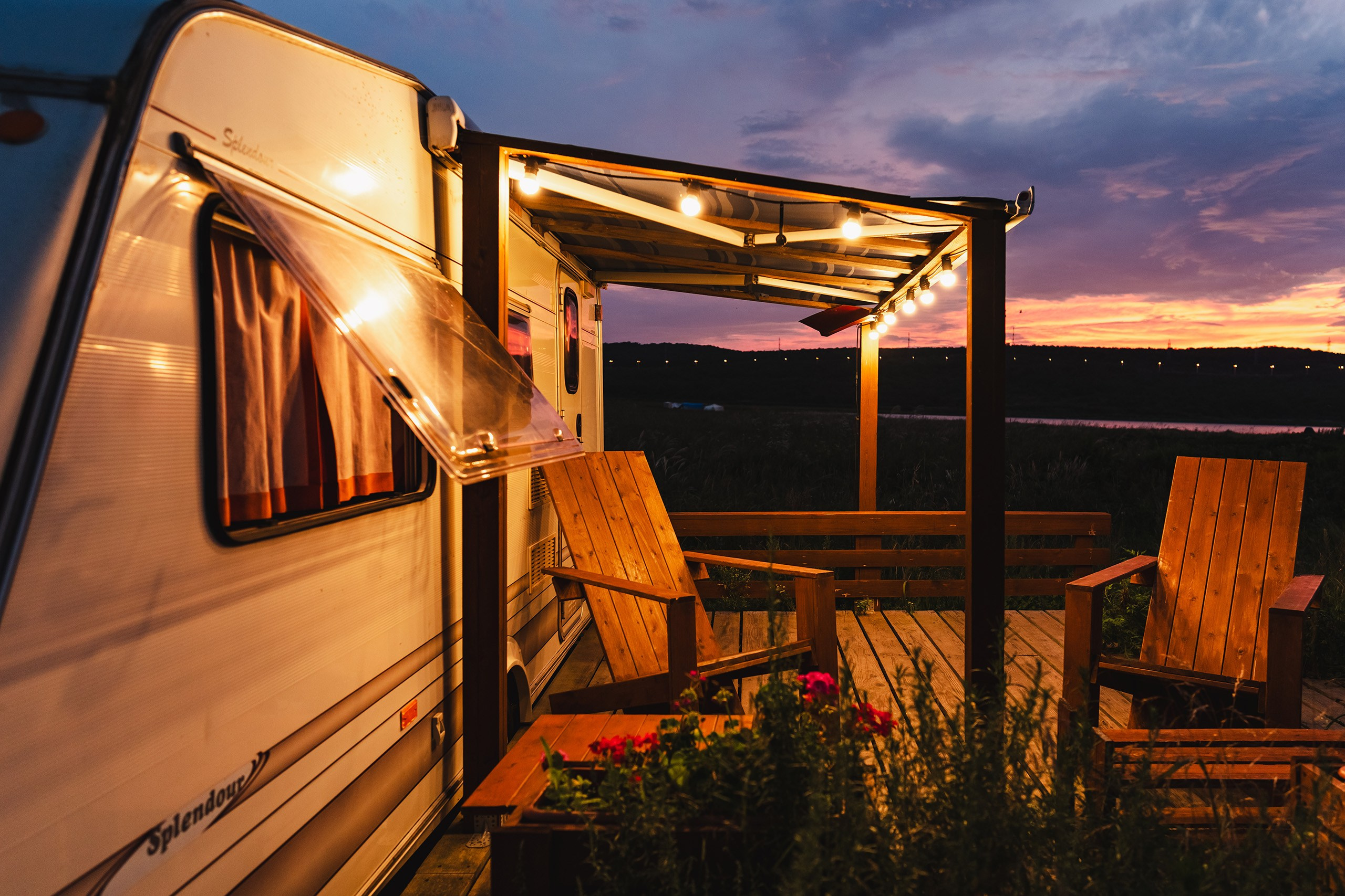 Проект сёрф лагерь Swell. Иван Зайцев (IZIART) — визуальные истории для брендов, людей и мест