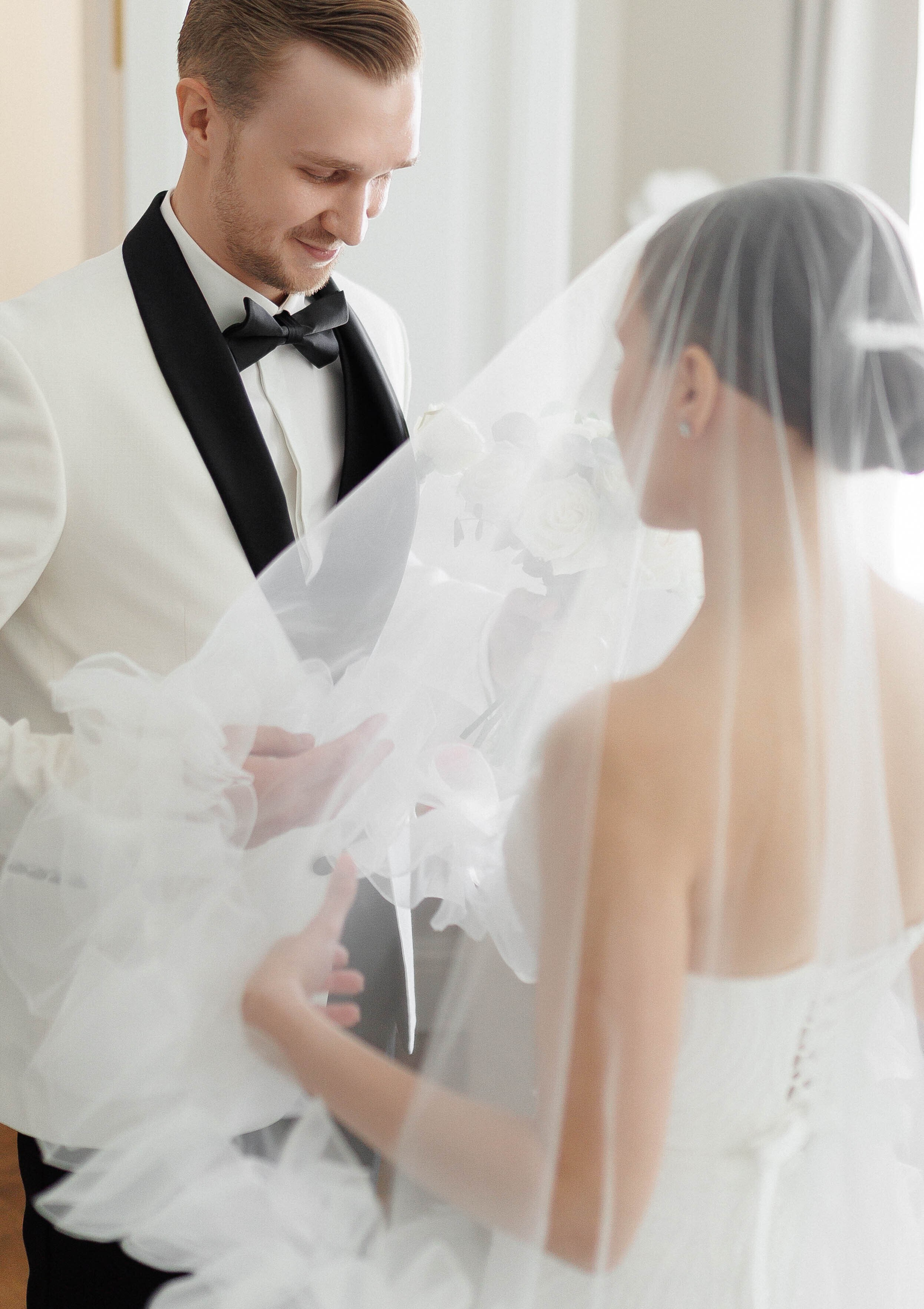 …. Свадебный фотограф в Санкт-Петербурге Александра Чукавина