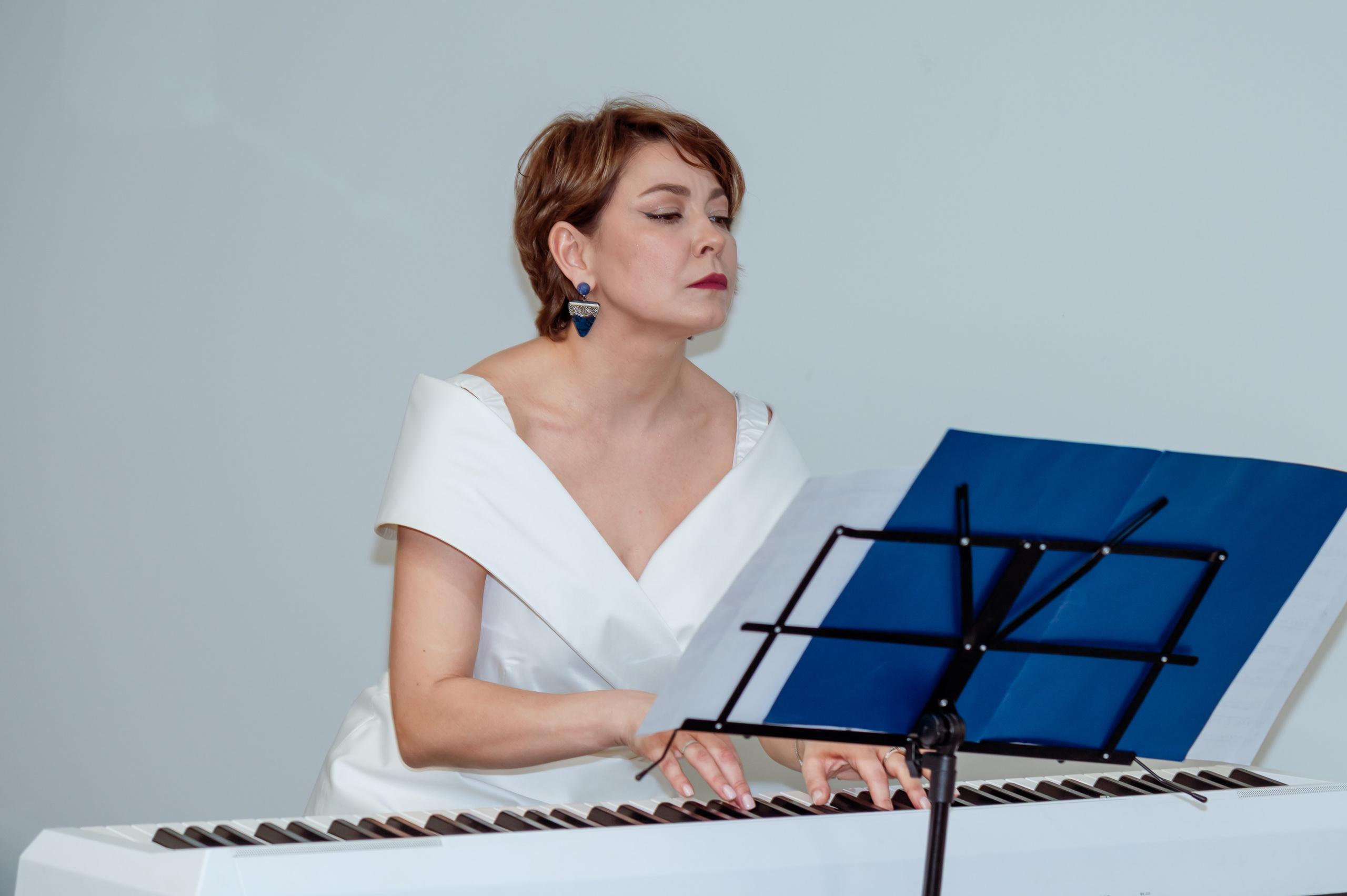 Бенефис «Музыка в словах» (репортаж). School Photographer In Astana Tabakova Natalya