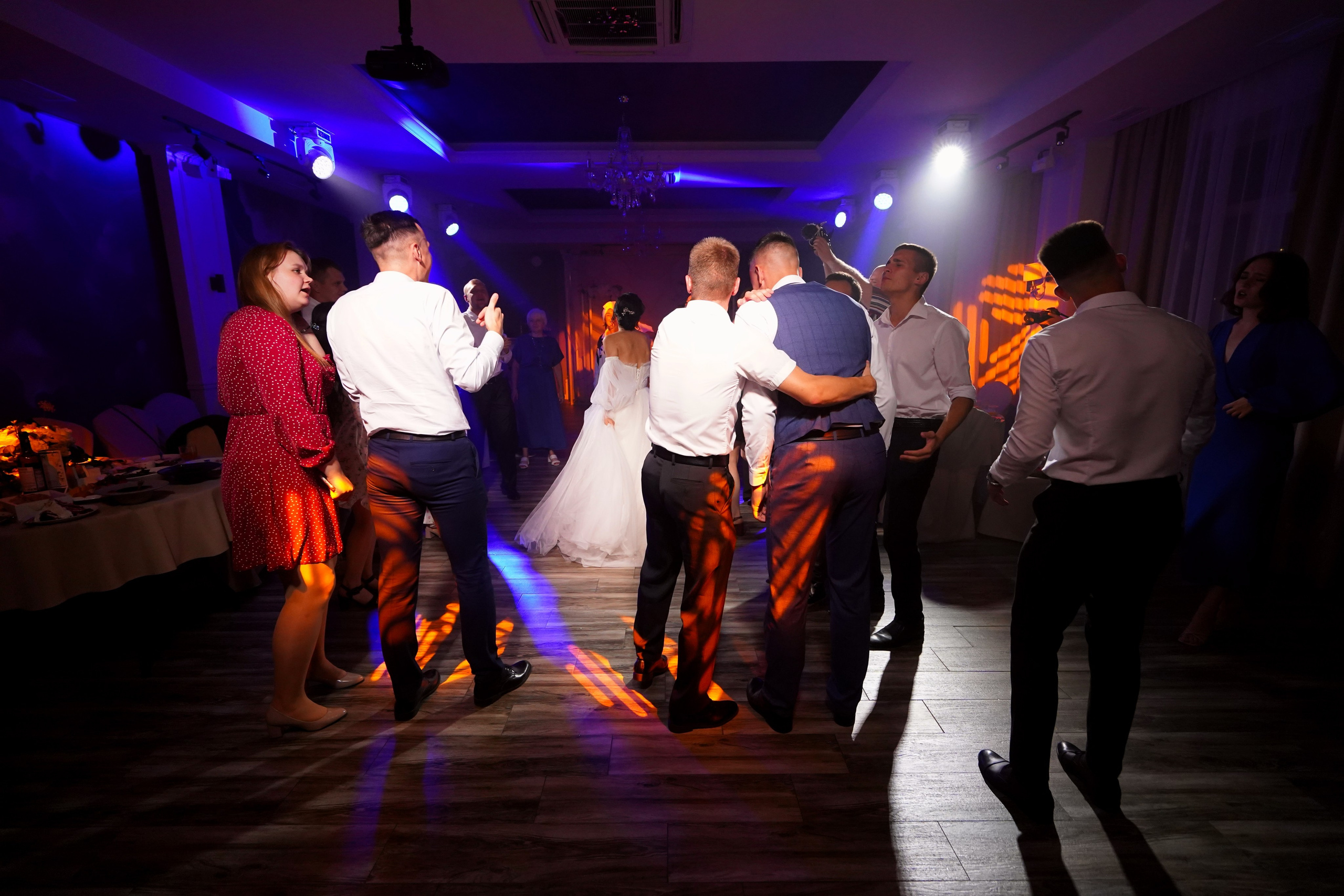 Юля + Артур: полная серия (пакет полный день). BYFOX STUDIO 68 — фото и видеосъёмка Тамбов, Москва, Воронеж, Липецк