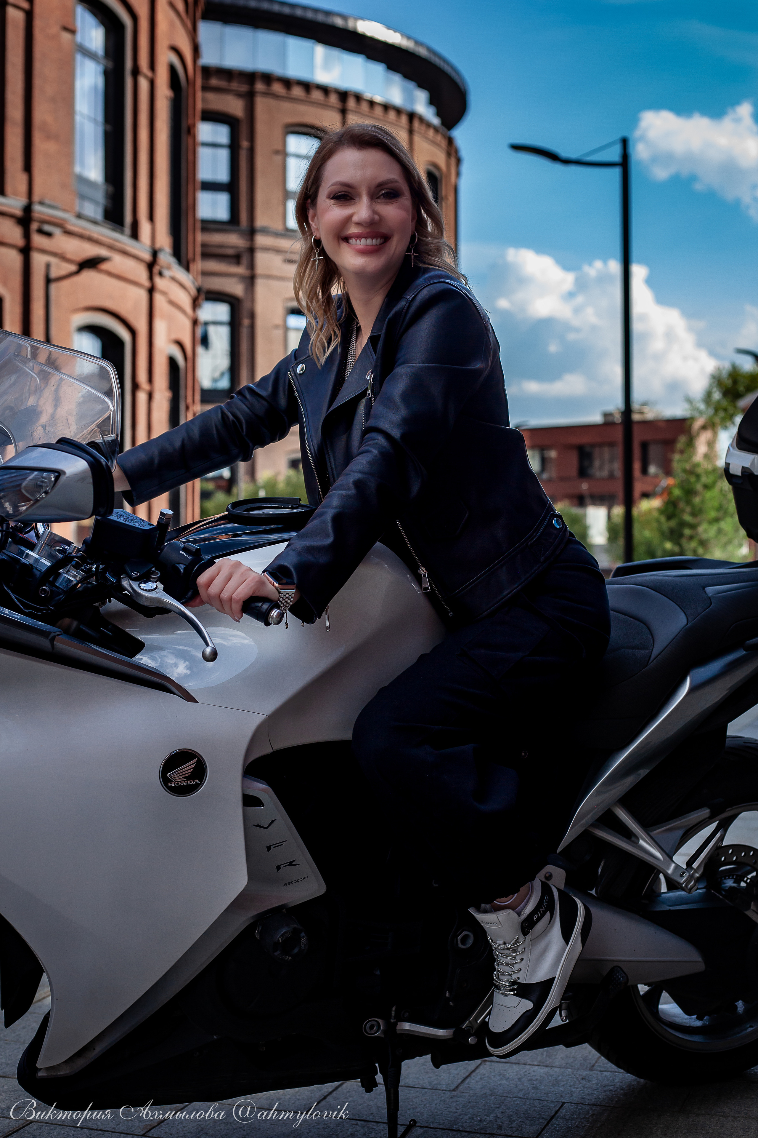 Анастасия (Honda VFR1200). Виктория Ахмылова. Фотограф в Москве