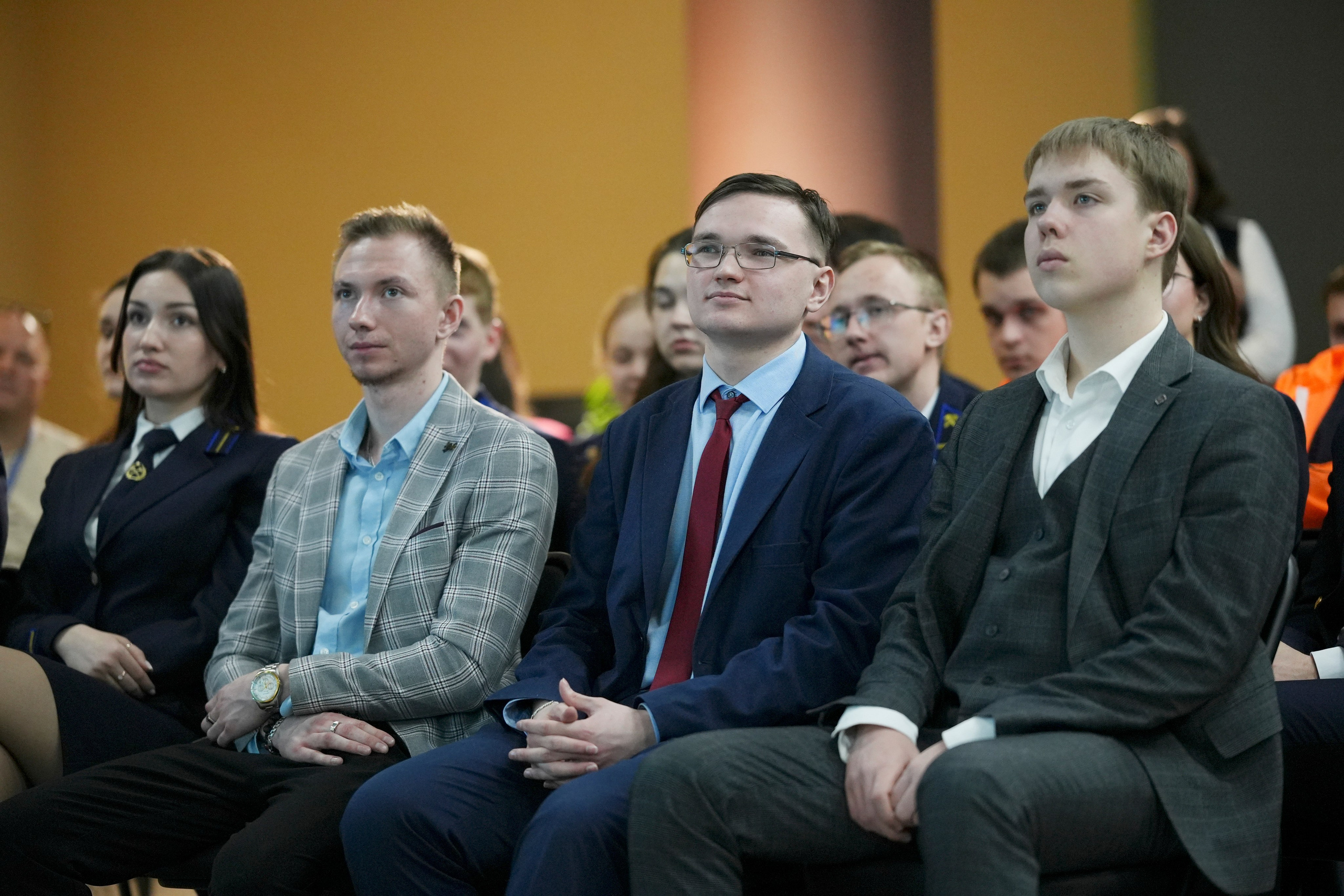 Репортажный фотограф в Новосибирске — Александр Мигда | Съёмка мероприятий. Фотограф в Новосибирске для свадеб, репортажа и бизнеса| MIGDA PHOTO