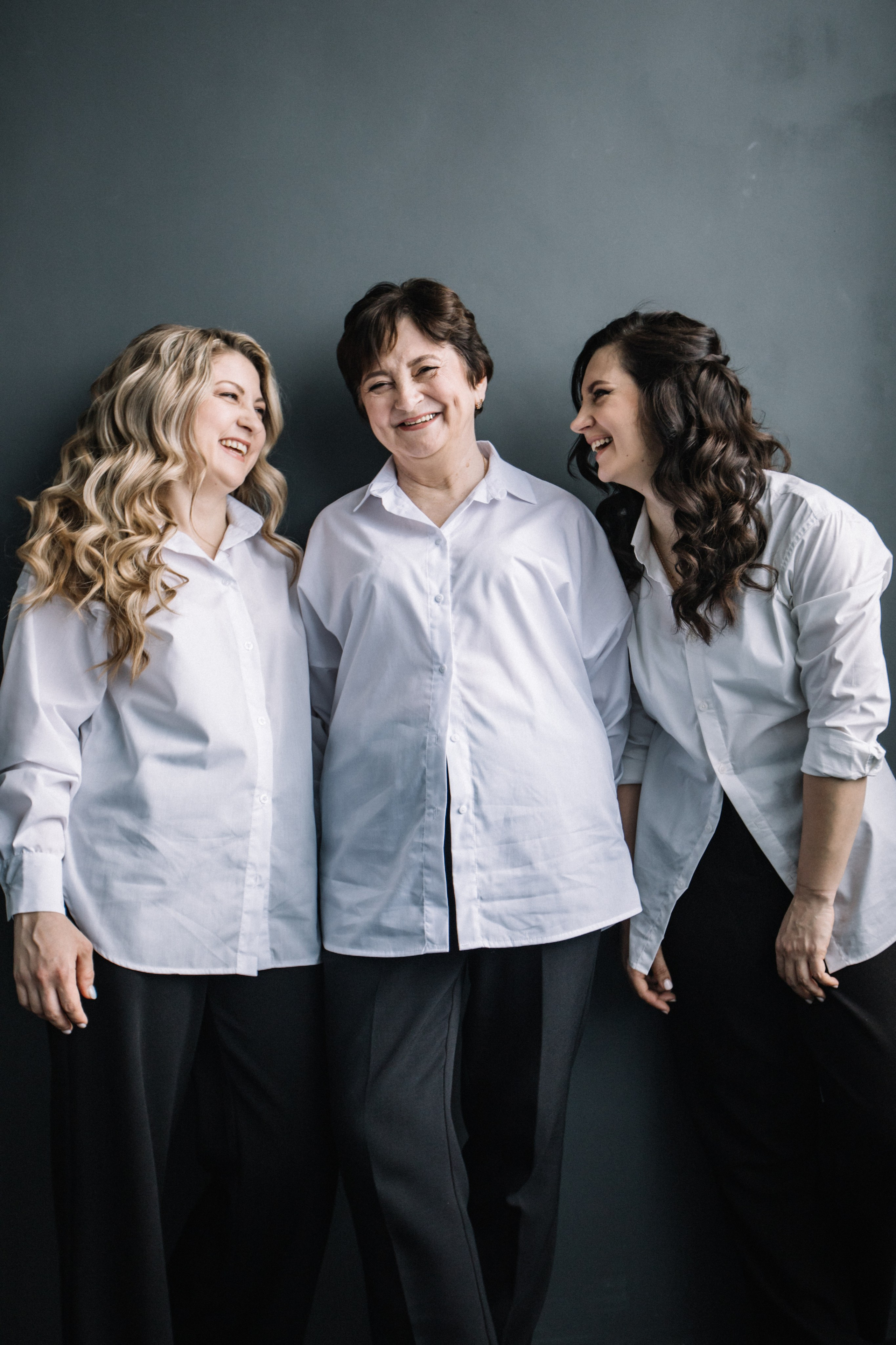 Настя, Маша и Мама. Главная