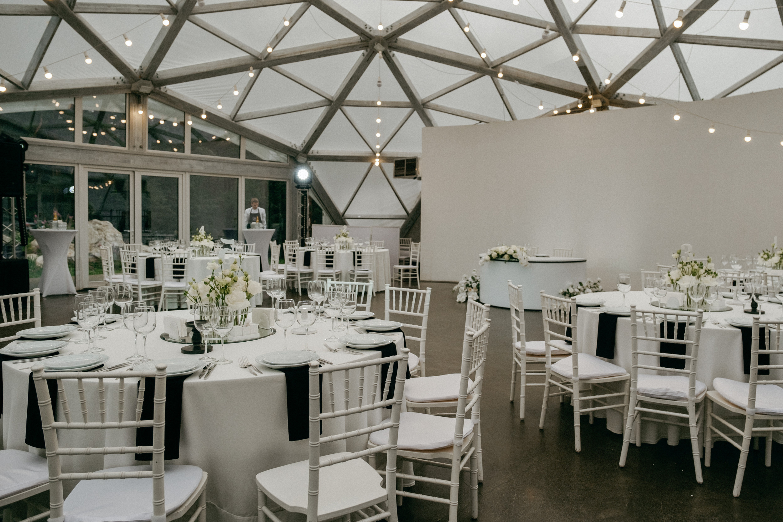 Light classic. Свадебный организатор Екатеринбург