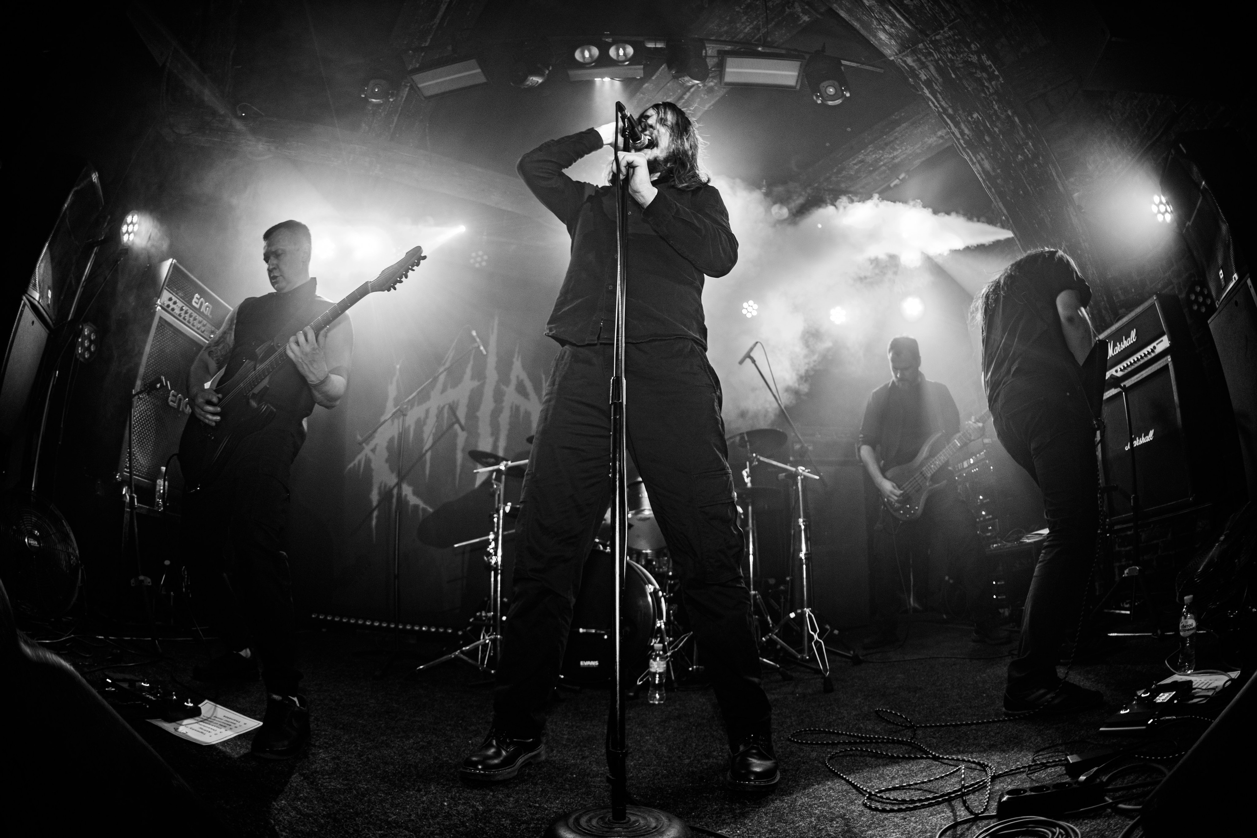 ИЛ • Minuala • Khlad|Цоколь 2.0. Концертный и репортажный фотограф в Санкт-Петербурге Слава Пахомов