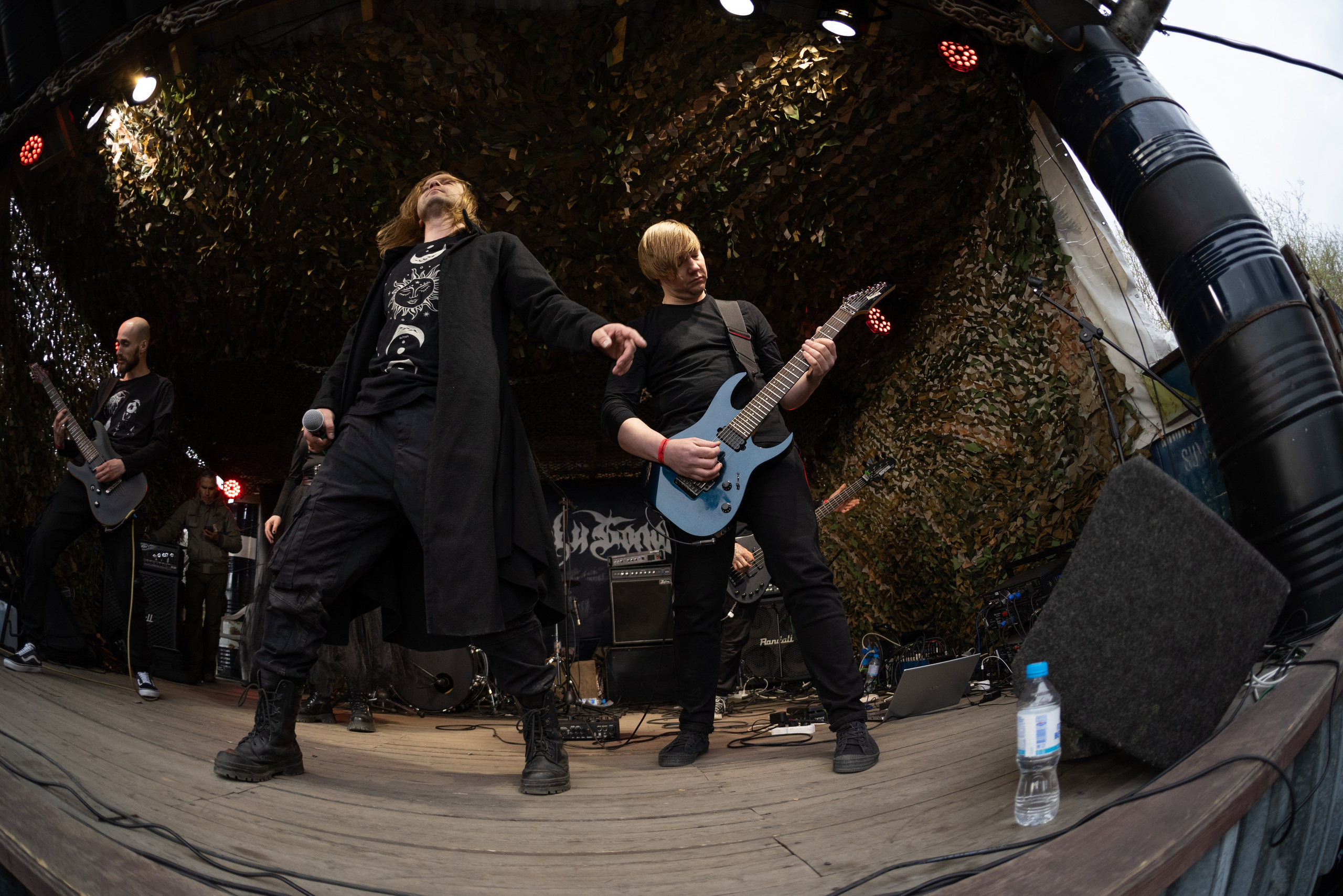 Фестиваль «ПОСРЕДИ КЛАДБИЩ И БОЛОТ»|Архангельск. Концертный и репортажный фотограф в Санкт-Петербурге Слава Пахомов