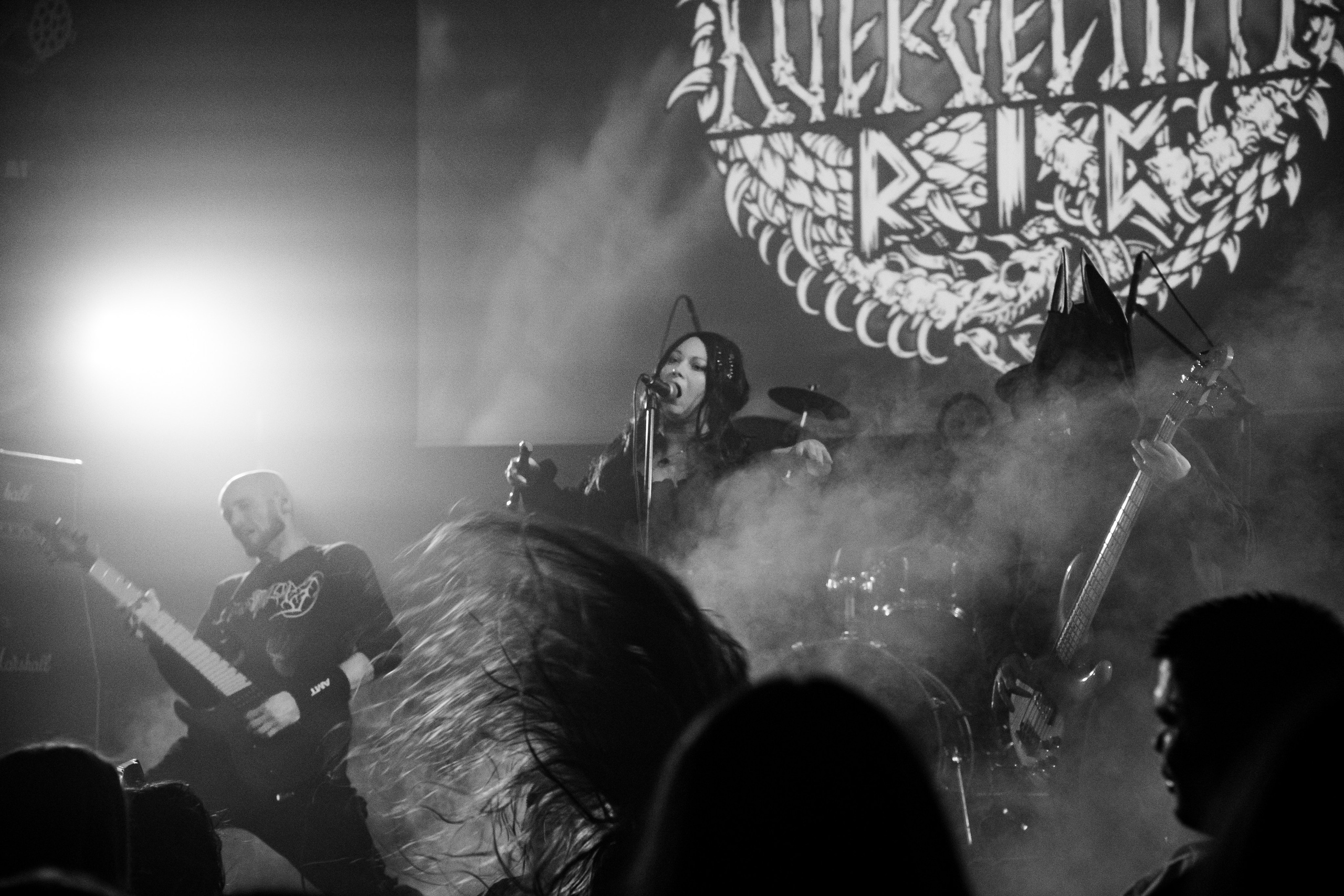 Valhalla | 24.05.25 | Ласточка. Концертный и репортажный фотограф в Санкт-Петербурге Слава Пахомов