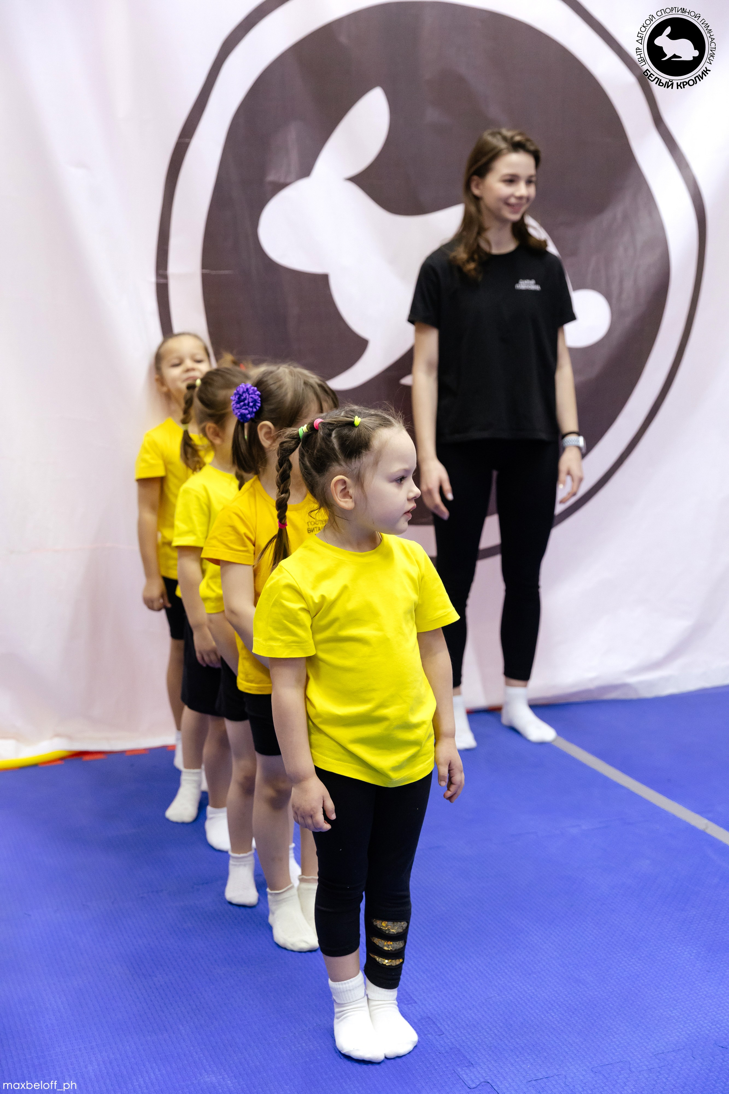 Белый кролик. Соревнования. Семейный фотограф — Макс Белогрудов