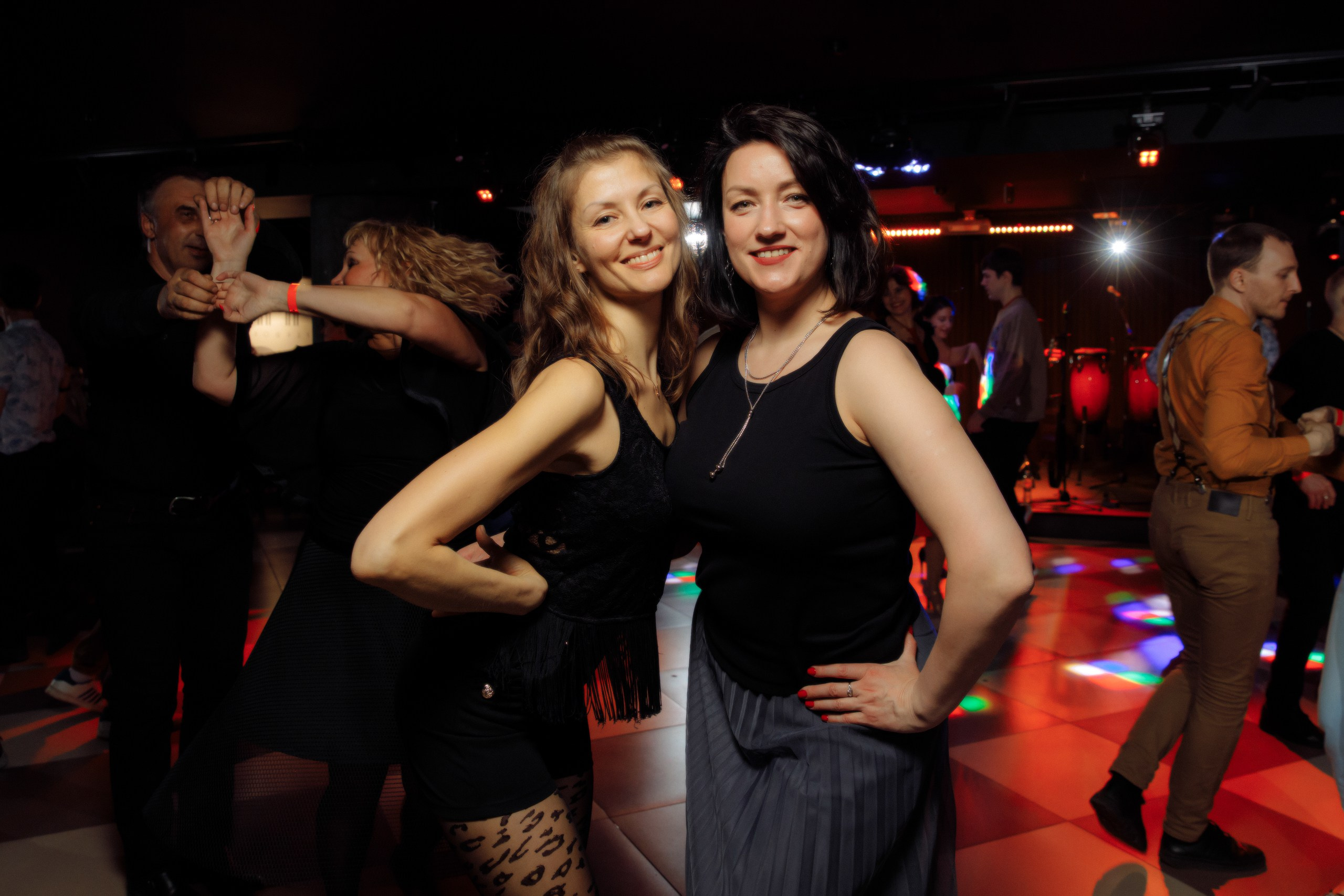 ISALSА. Вечеринка в школе танцев. Свадебный фотограф в Ярославле Анастасия Архипова