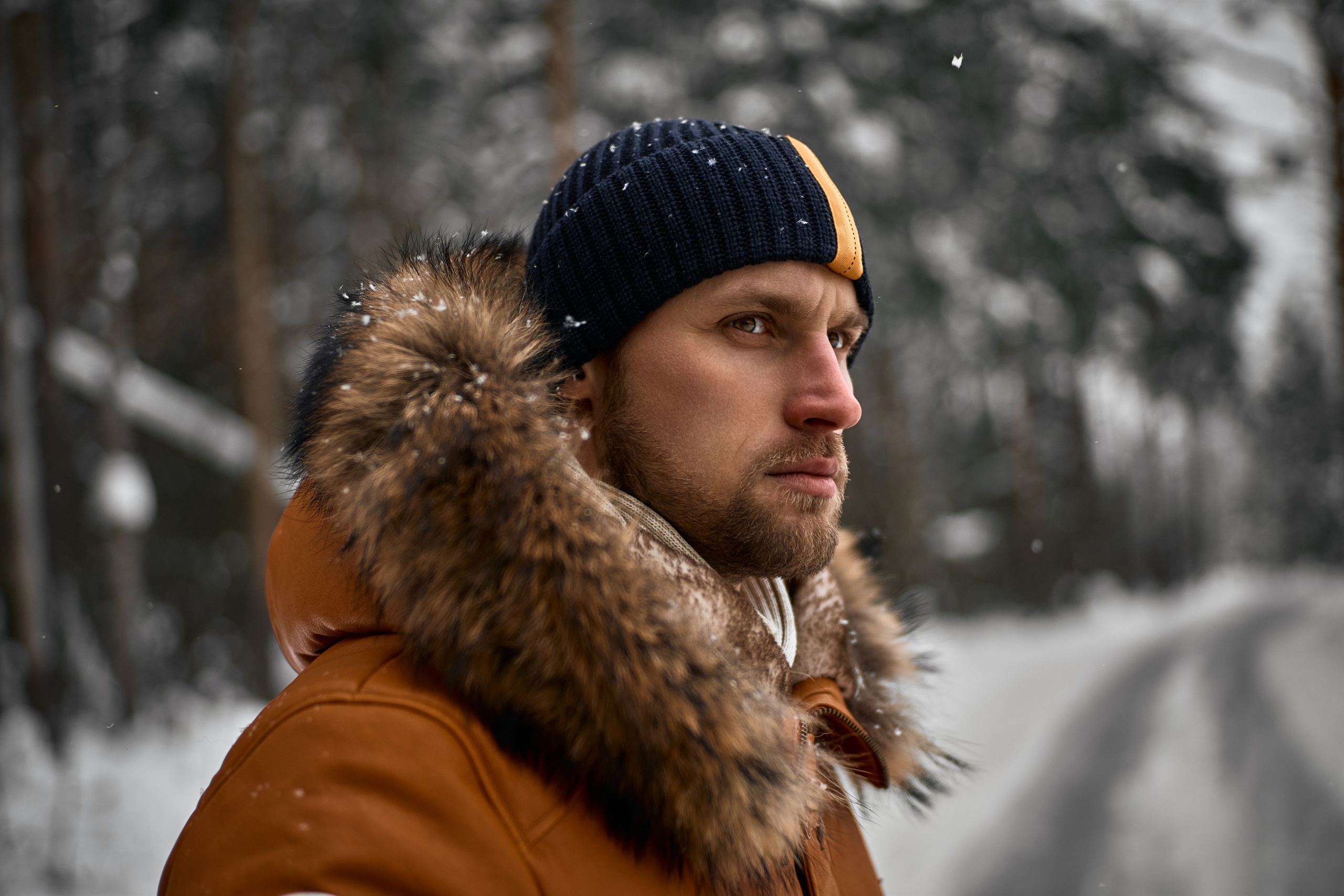 BIZON STORE. Портретная и Fashion фотосъемка в Москве КРИС KISS. Лукбуки и каталоги