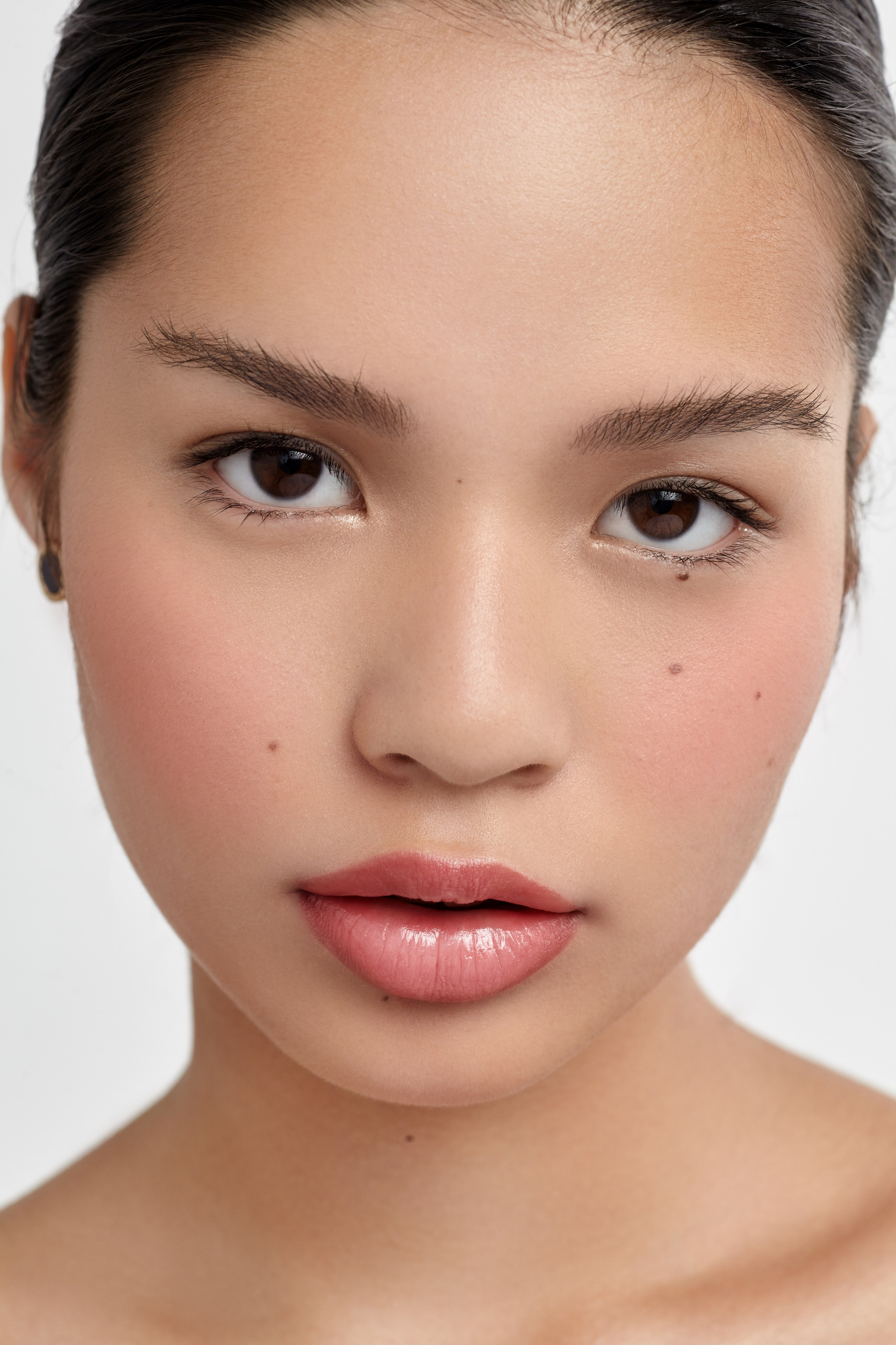 Photographer: @saburovdmitrii Model: @tomirismakh Model agency: @ermimodels Makeup: @sexysvet Retouching: Bulygina Anna @retouchme.Ann