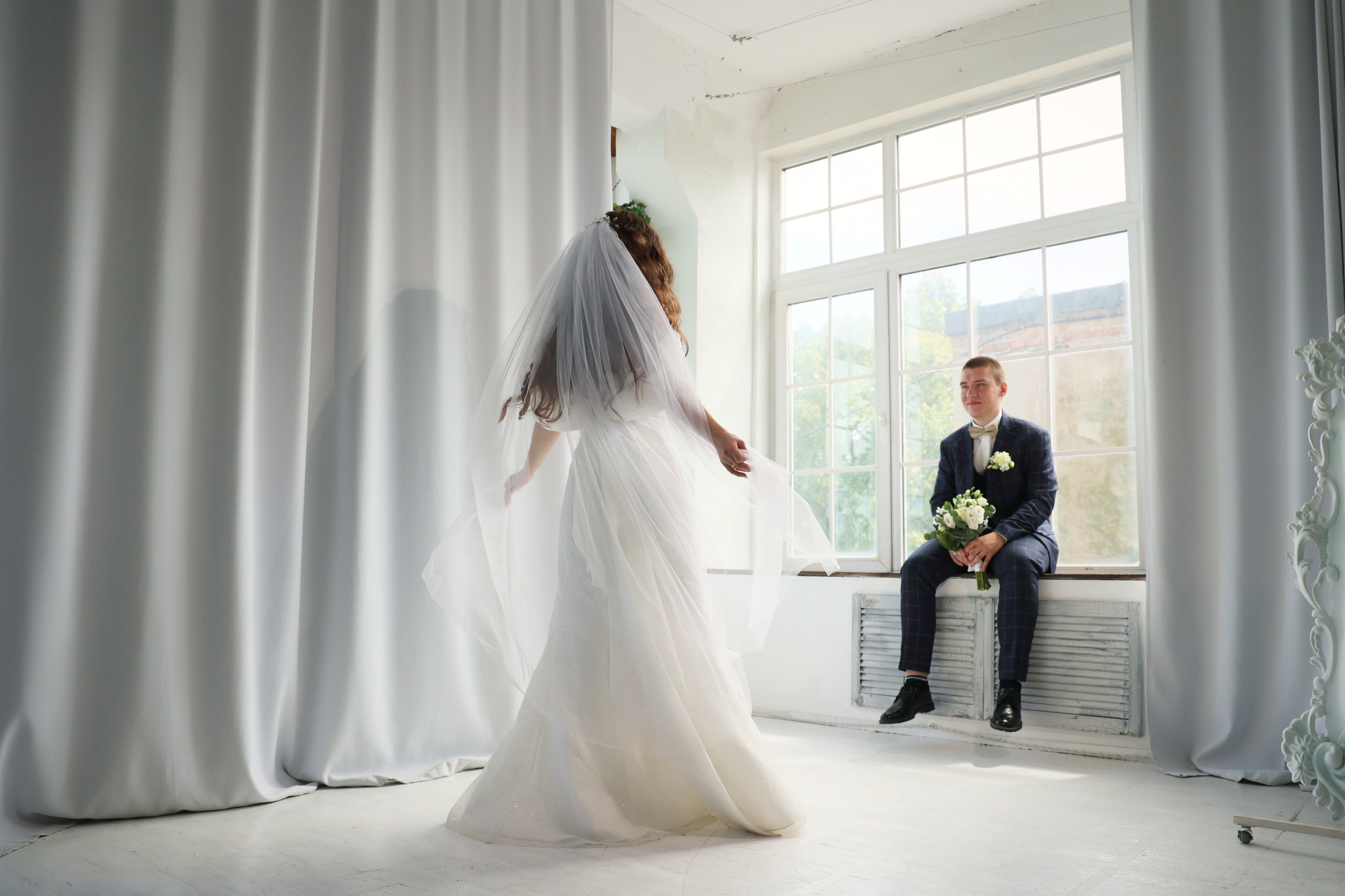 Свадебная фотосессия в студии «ЧеБэ» Самара. Свадебный видеограф и свадебный фотограф в Самаре Олег Слеб