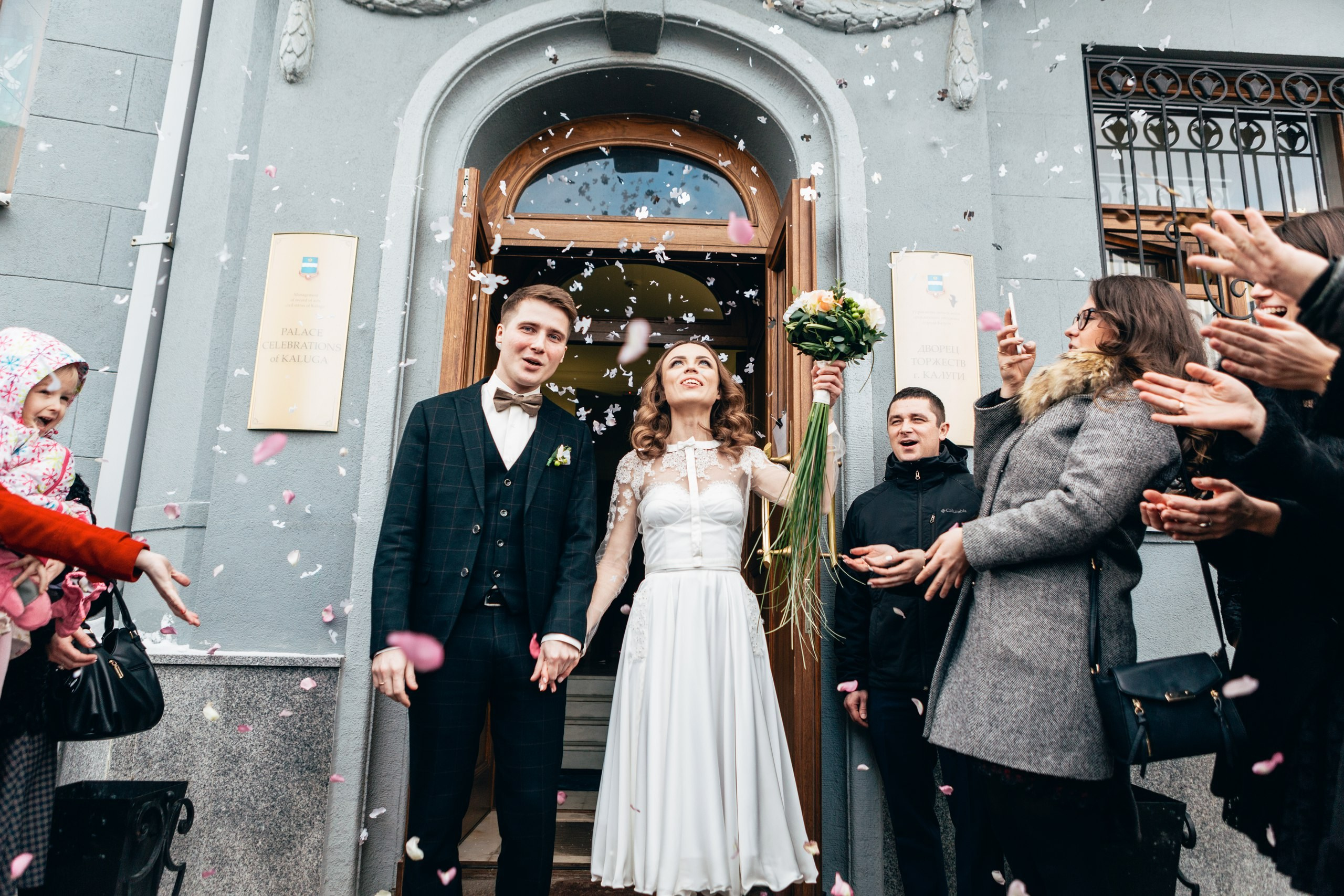 Примеры свадебных платьев. Модельер Евгений Бременев