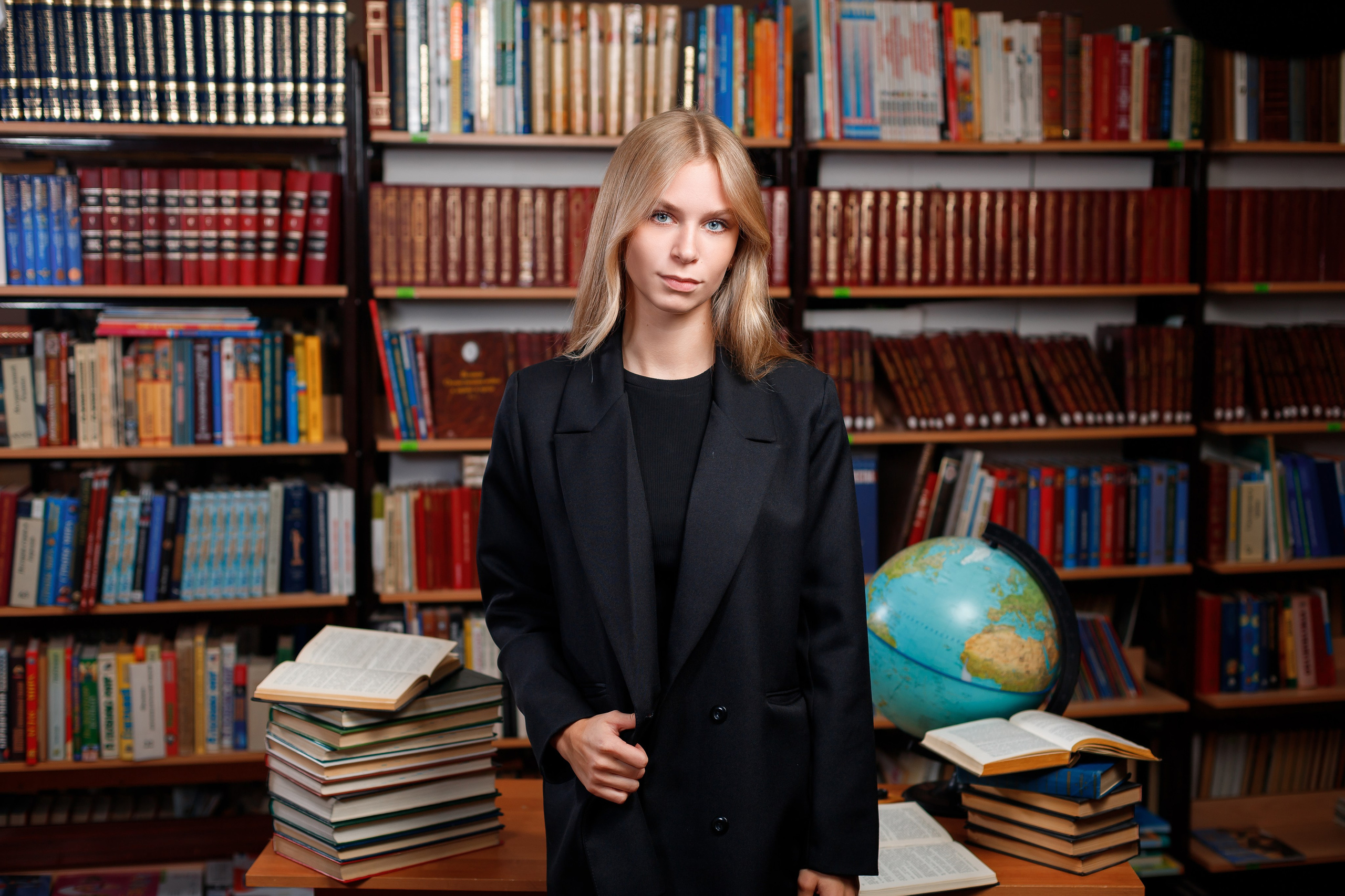 Школьные портреты. Фотограф Мурманск Дмитрий Грачев Выпускные альбомы