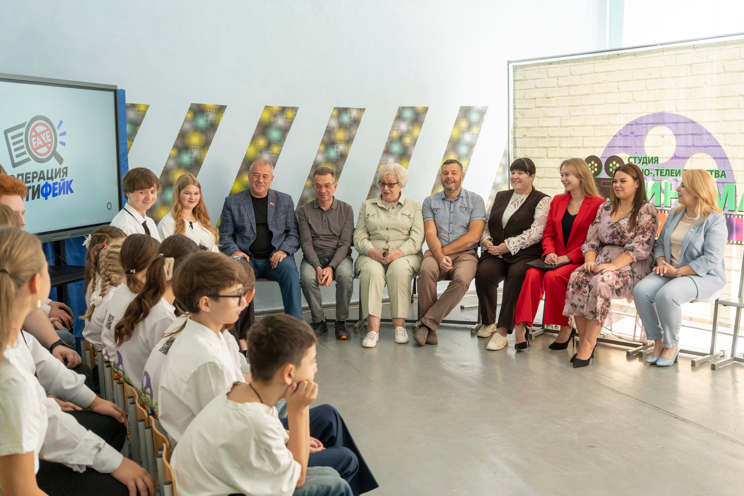 Операция «Антифейк». Фотограф в РФ и ЛНР Юлия Федосеева