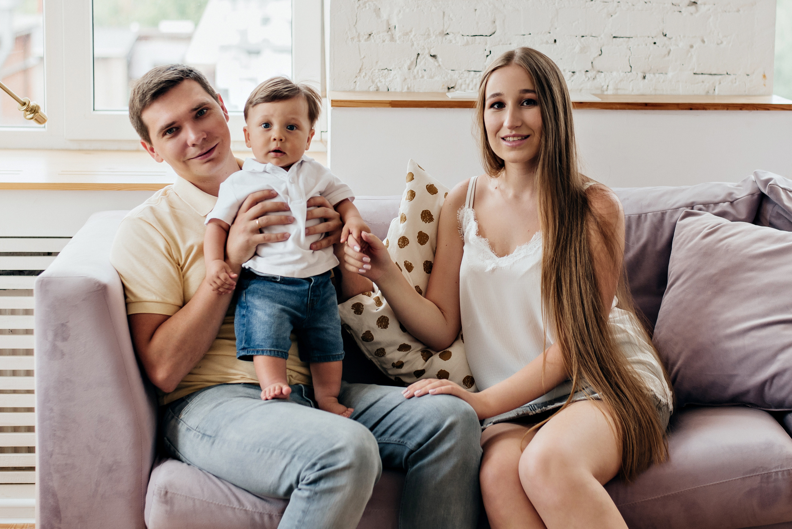 Семейная фотосессия в студии. Фотограф Москва