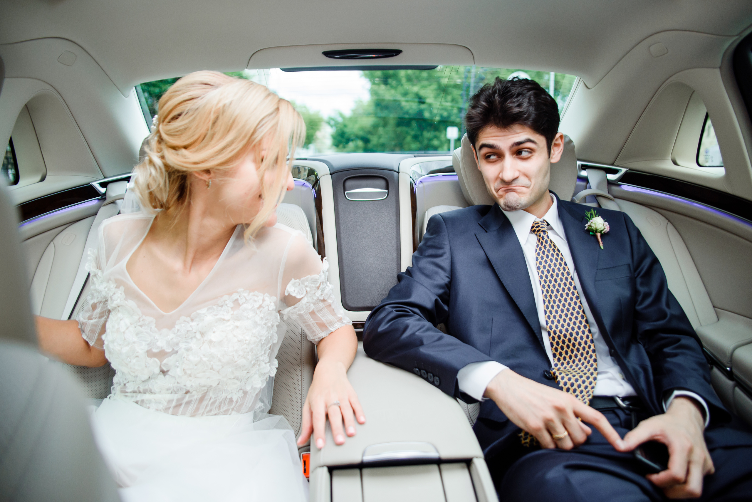 Свадебная фотосессия в Грибоедовском загсе. Фотограф Москва