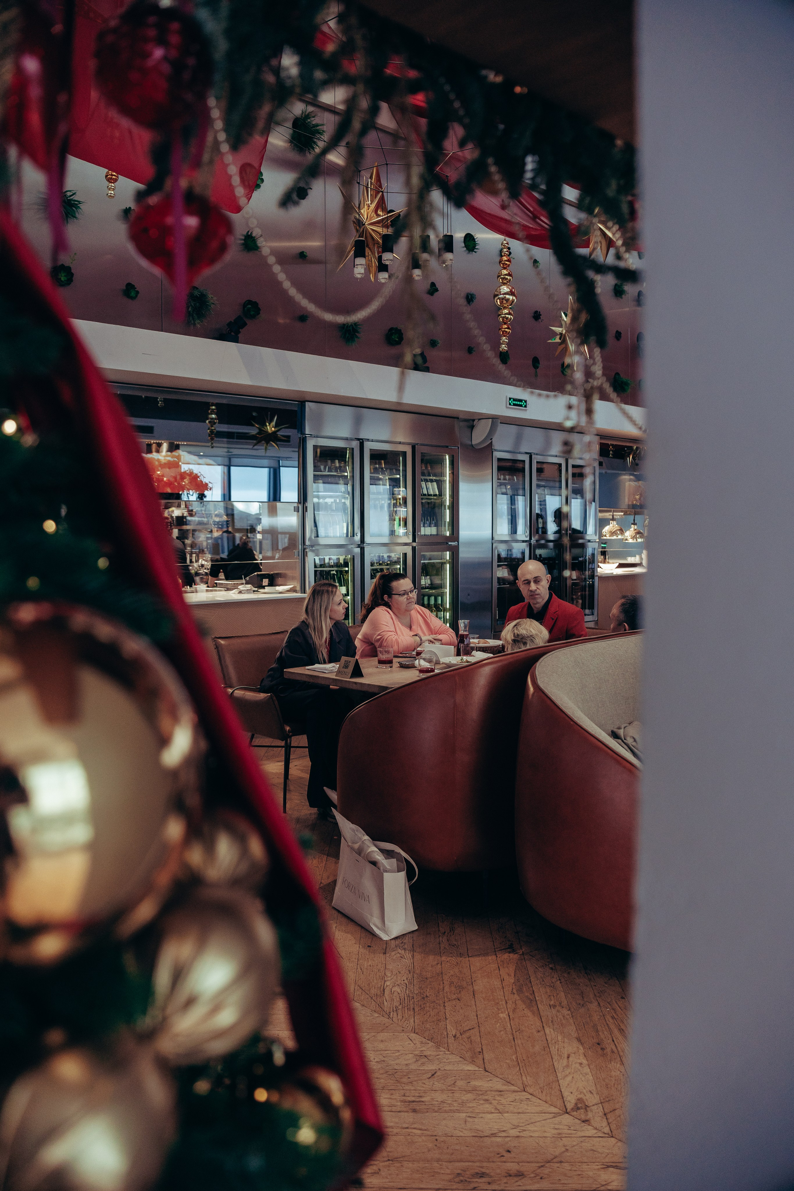 Репортажная съёмка в ресторане. Профессиональный фотограф в Санкт-Петербурге Александр Волосенцев